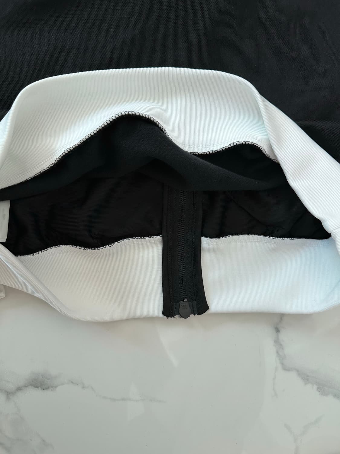 아디다스 떠그클럽 트랙탑 상품이미지3