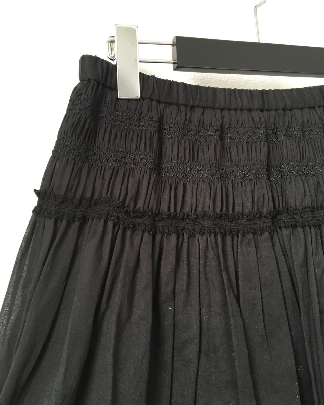 shirring line detail point midi skirt 상품이미지3