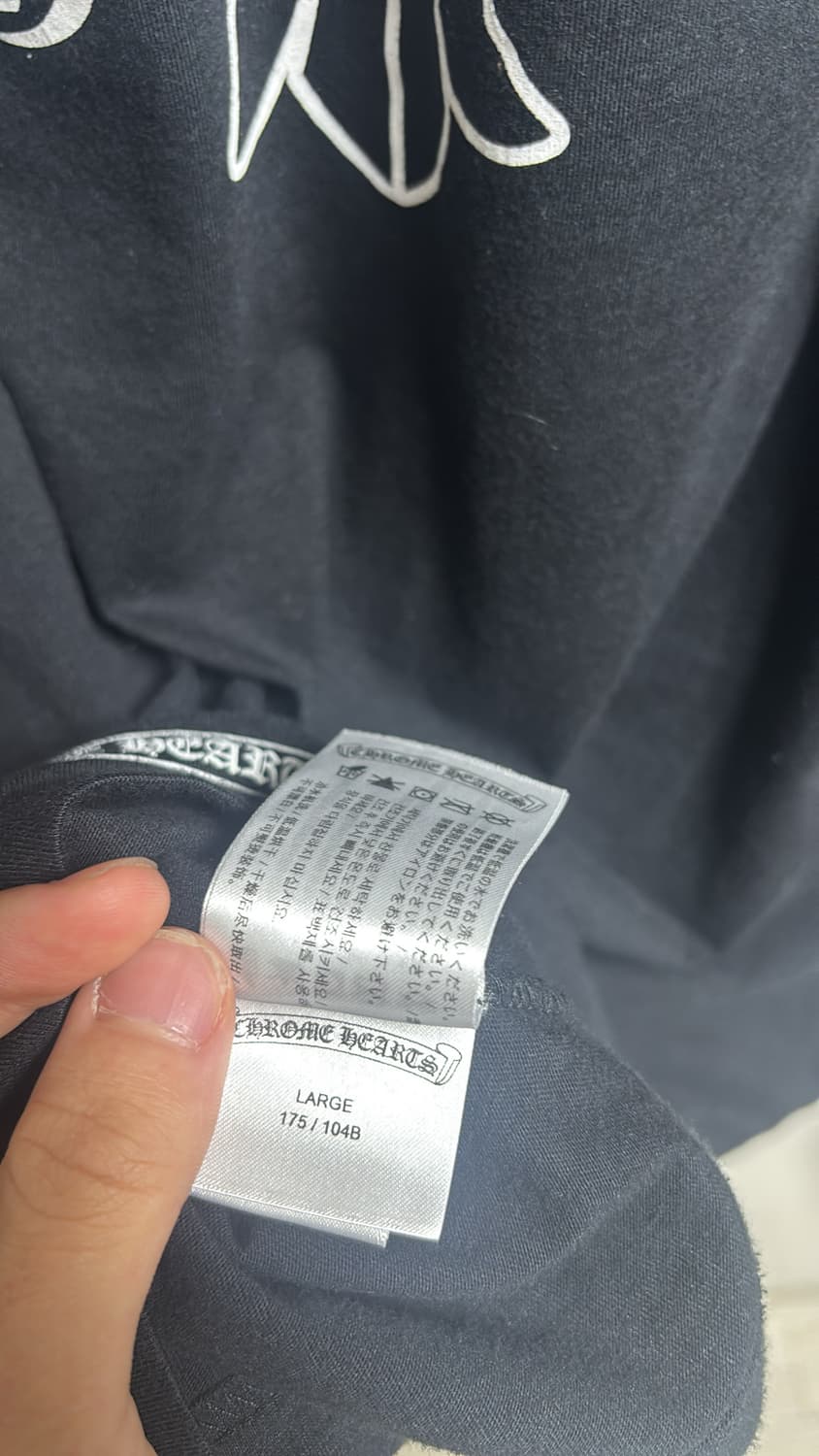 크롬하츠 풀 세메터리 넥레터링 스크롤라벨 롱슬리브 L사이즈 상품이미지8