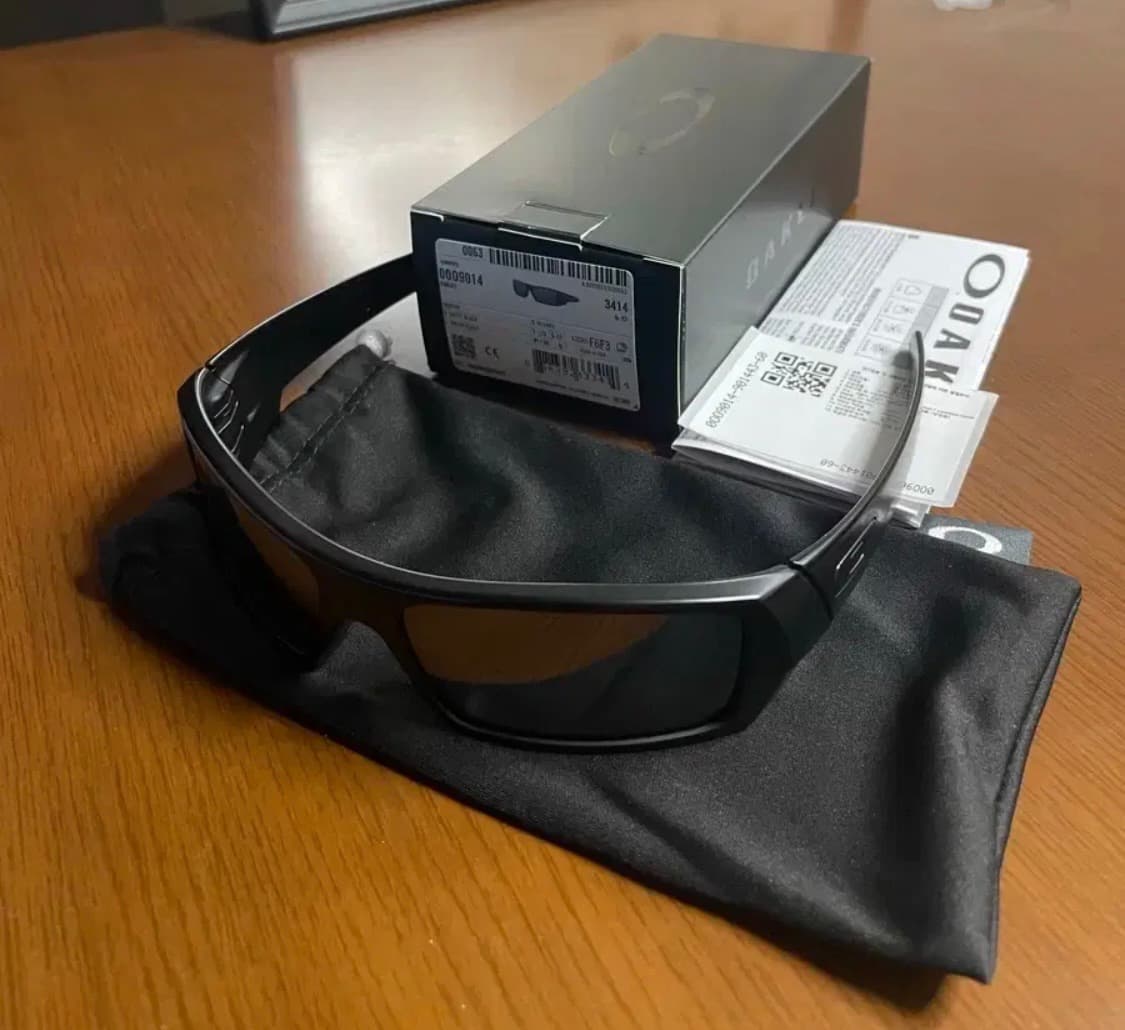 오클리 가스캔 블랙무광 (덱스착용) 상품이미지1