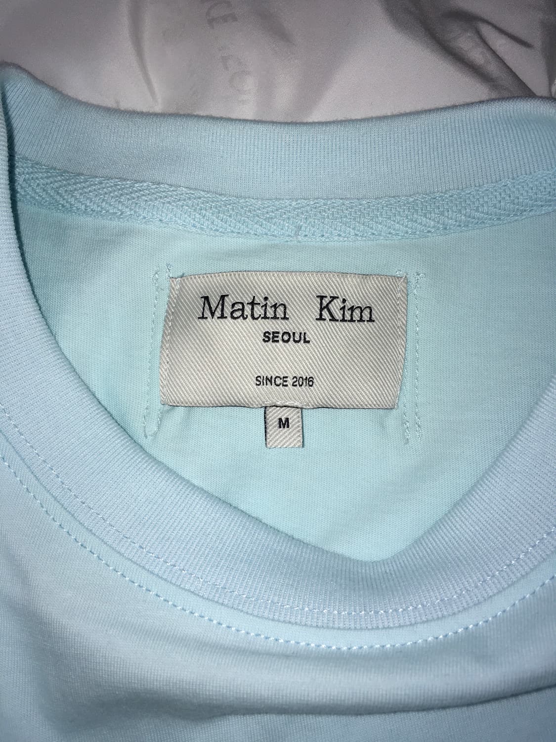 LOGO THREAD POINT CROP TOP IN LIGHT BLUE 상품이미지3