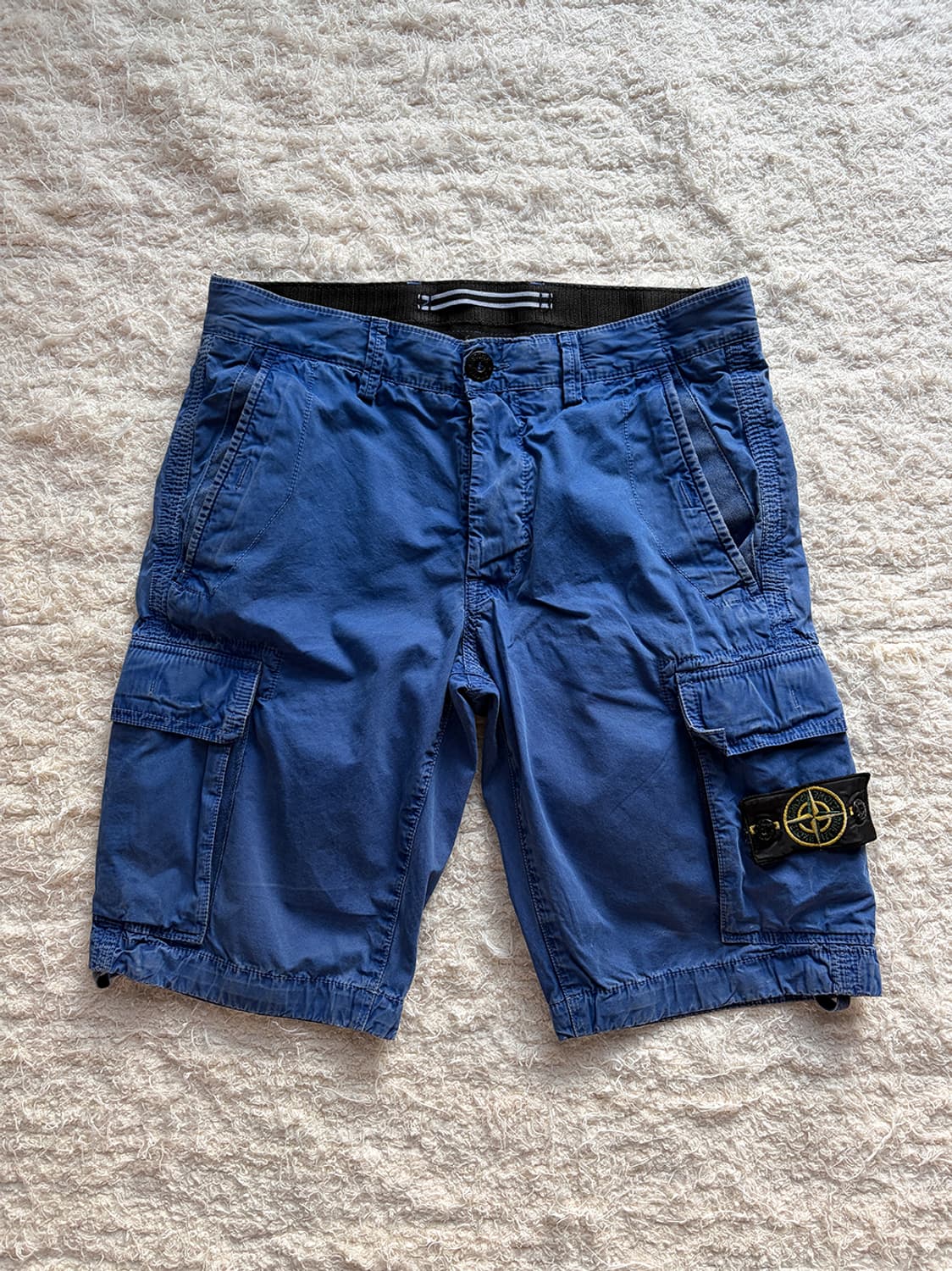 스톤아일랜드 카고 와펜 네이비 하프 팬츠 상품이미지1