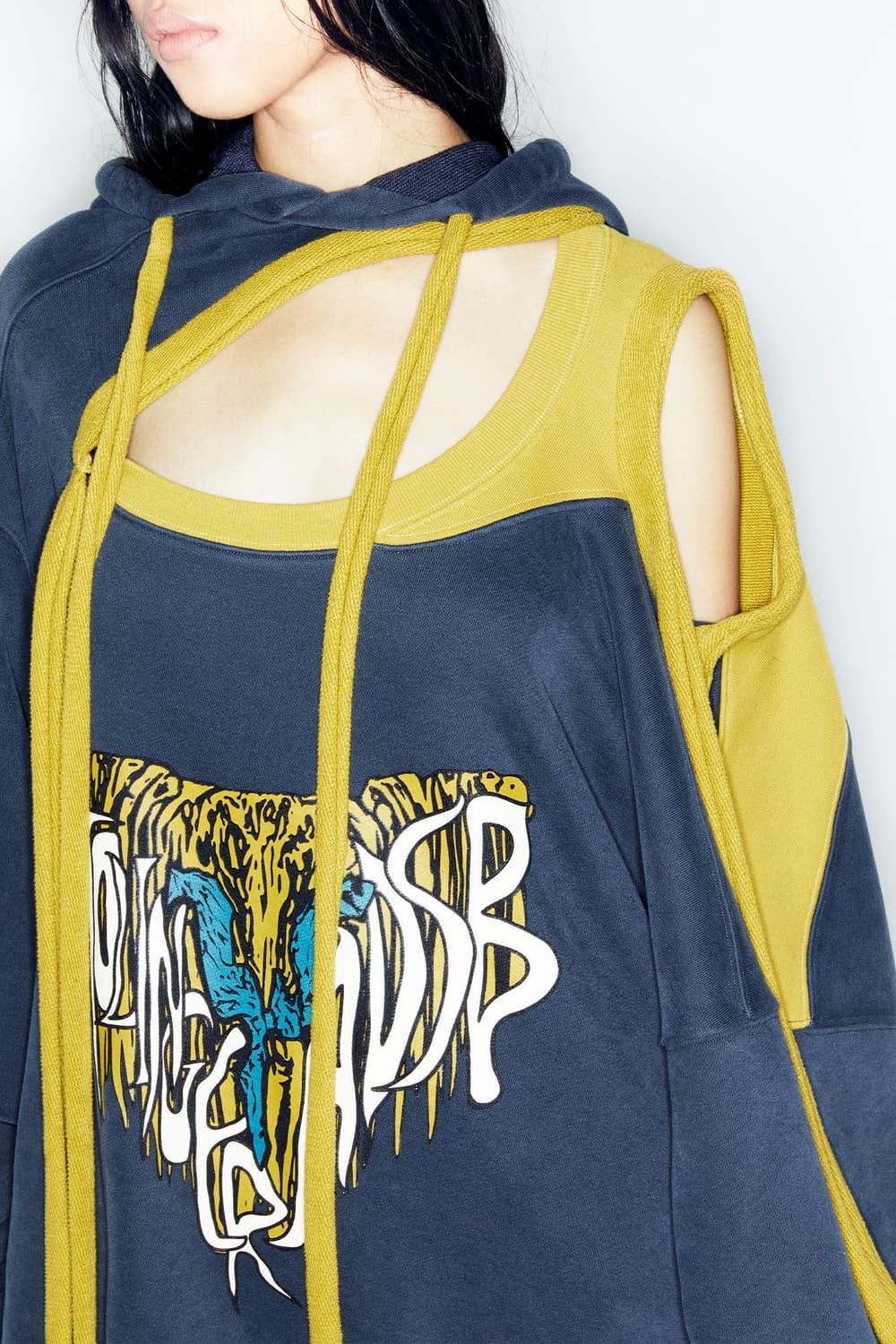 오토링거 x 앤더슨벨 디컨스트럭티드 후디 상품이미지4