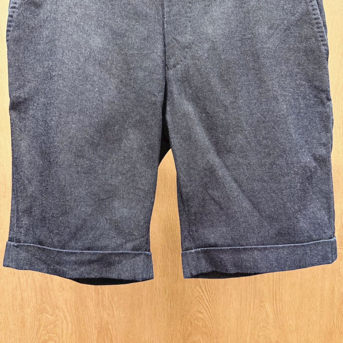 버버리 블랙 라벨 데님 하프 팬츠 인디고 반바지 롤업 디테일 상품이미지5