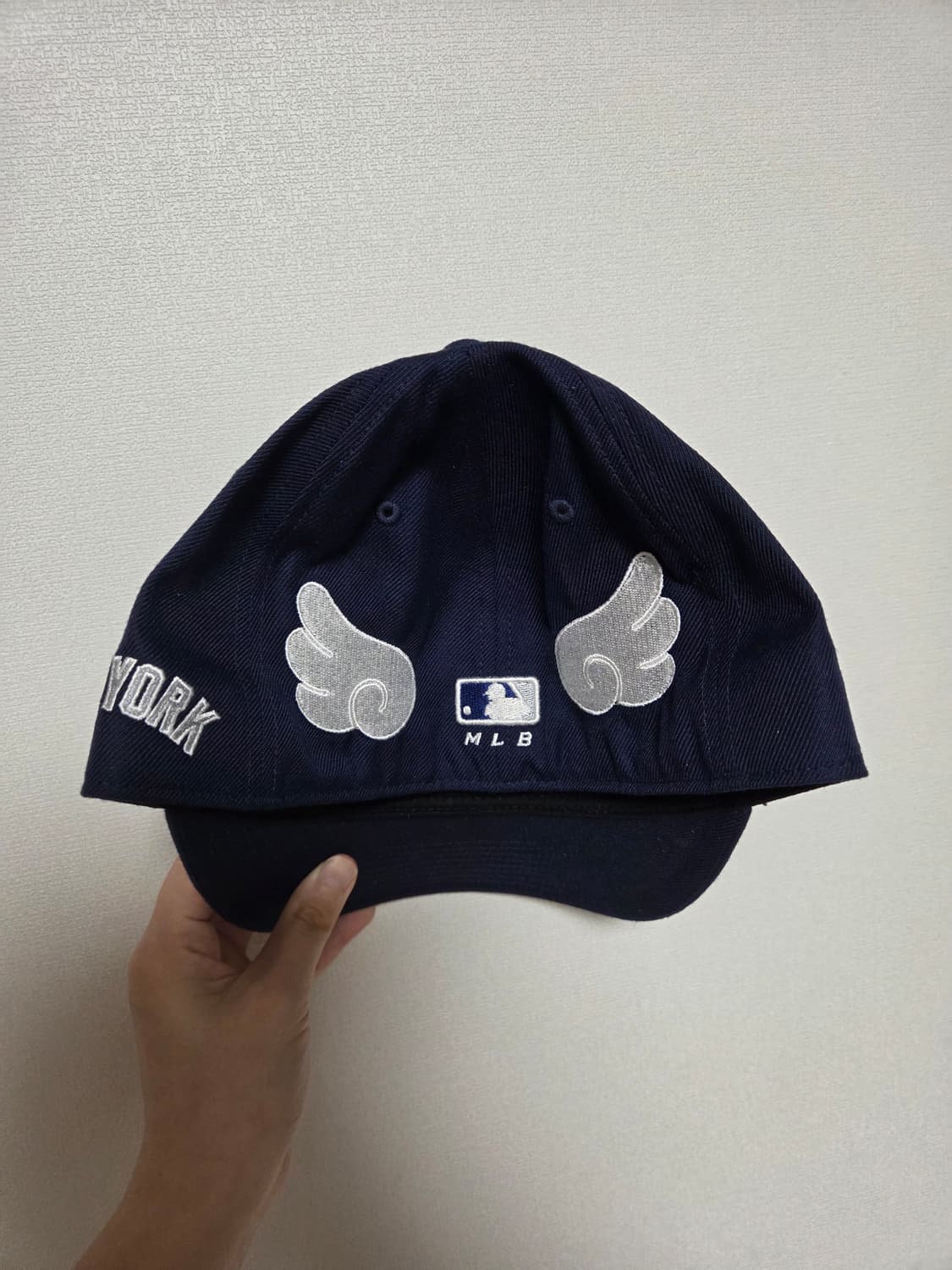 새제품) 엠엘비 엔젤코어 자수 커스텀 볼캡 aeae 뉴에라 카포 상품이미지4