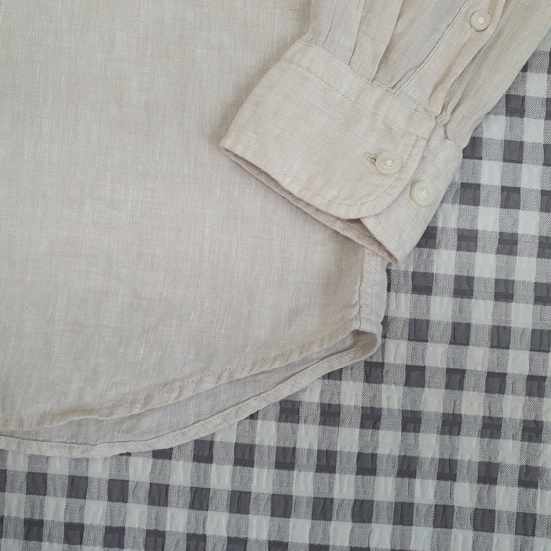 유니클로 마100 긴소매 셔츠 남자95 상품이미지4