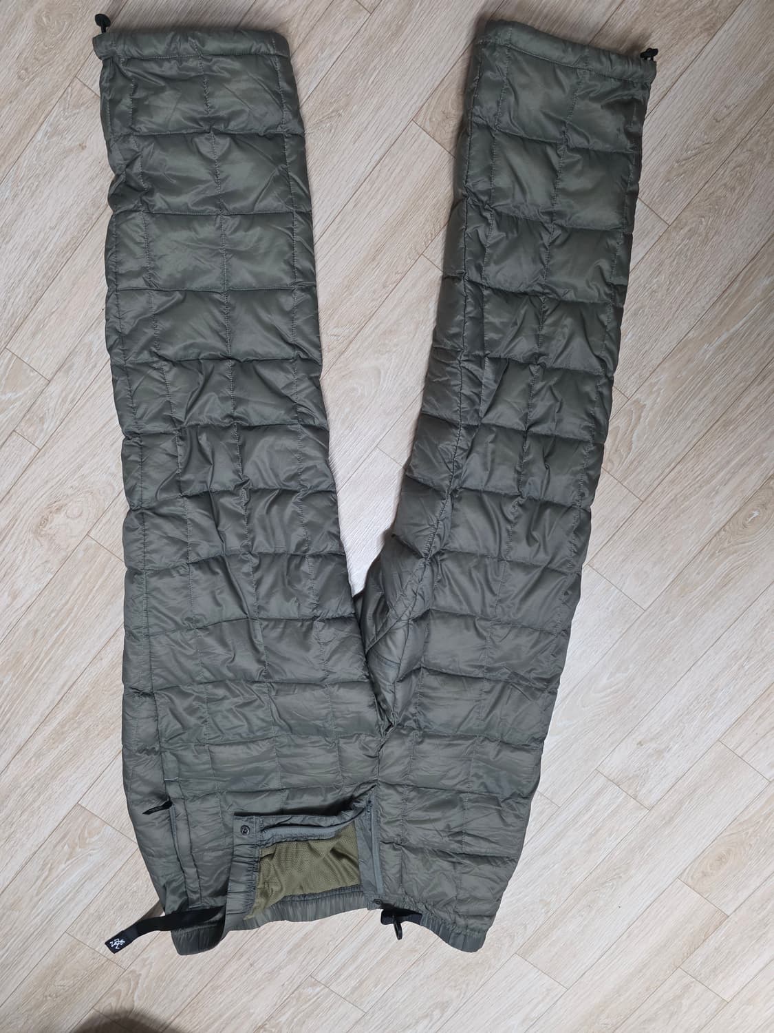 그라미치 타이온 다운 팬츠 상품이미지1