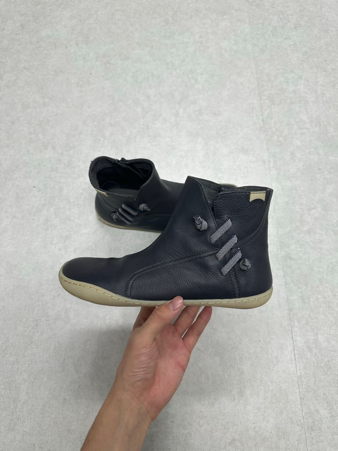 Camper 캠퍼 페우 상품이미지1