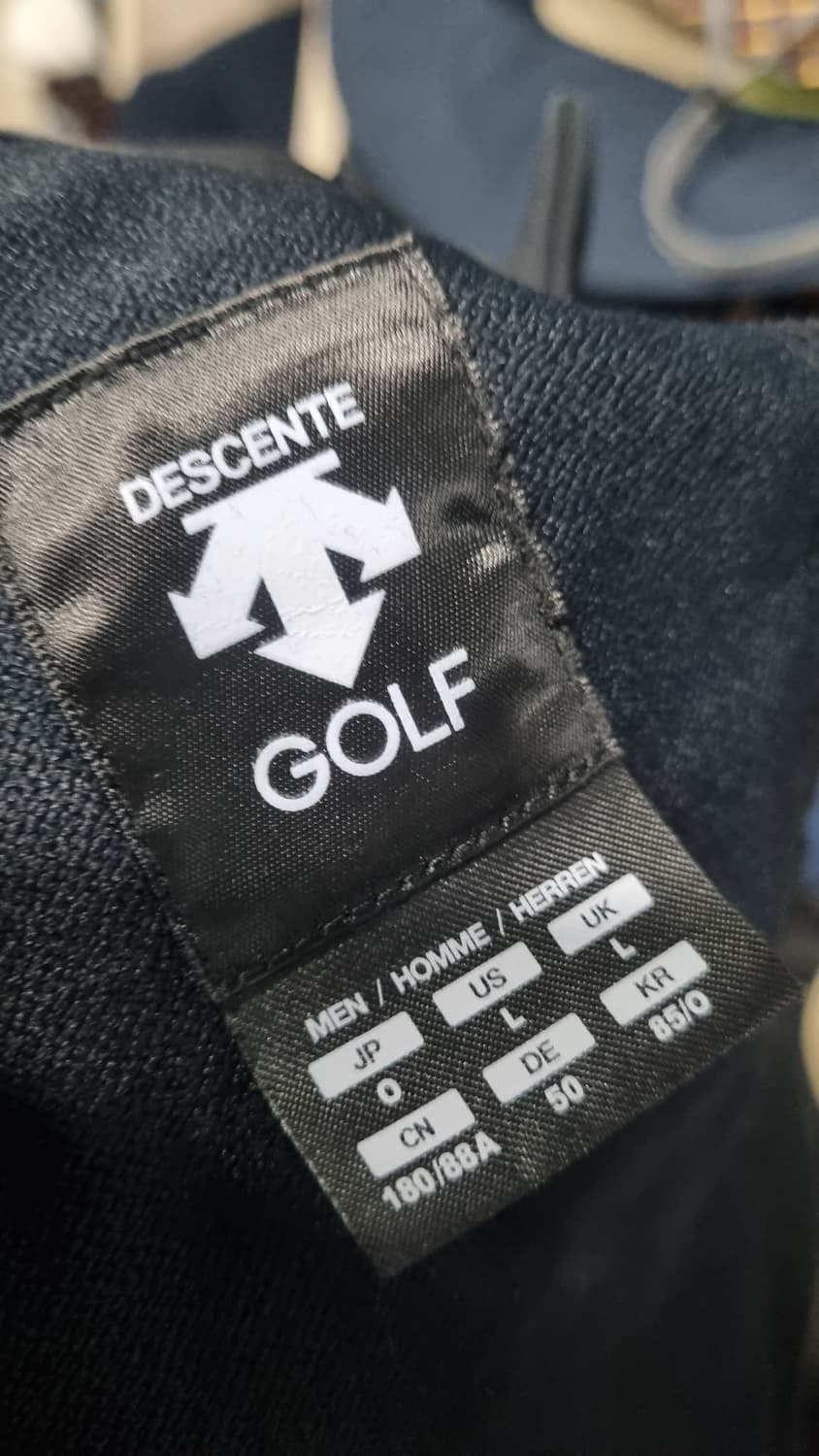 DESCENTE)) 데상트 골프 카고팬츠 33size 상태좋음 상품이미지5