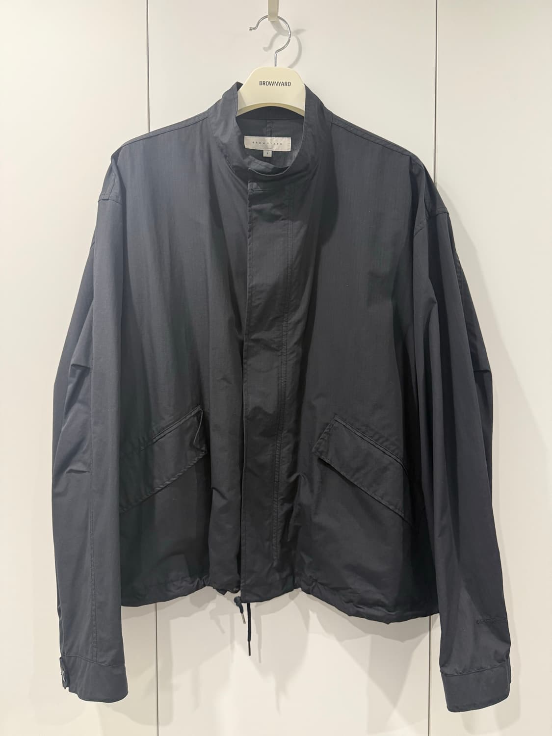 브라운야드 에센셜 숏 자켓 퍼텍스  상품이미지1