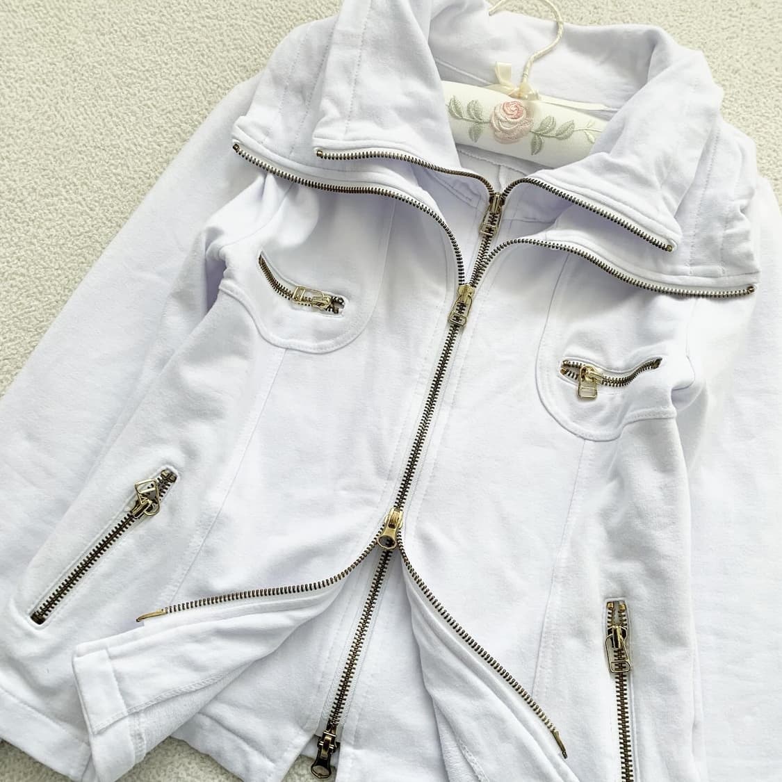 백화이트 오네갸루 투웨이 집업 상품이미지1