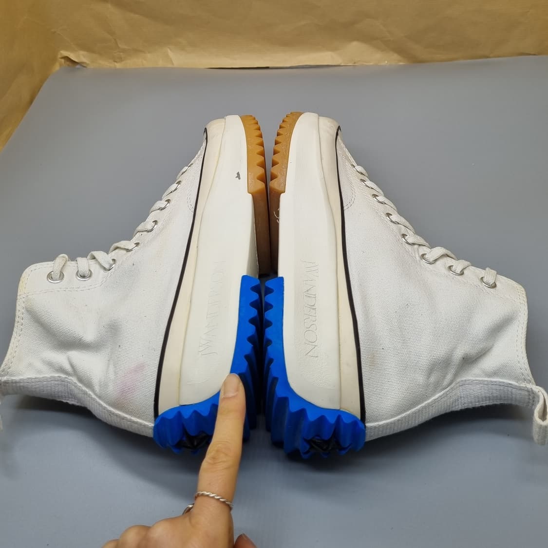 컨버스 X JW 앤더슨 런스타 하이크 하이탑250 상품이미지5