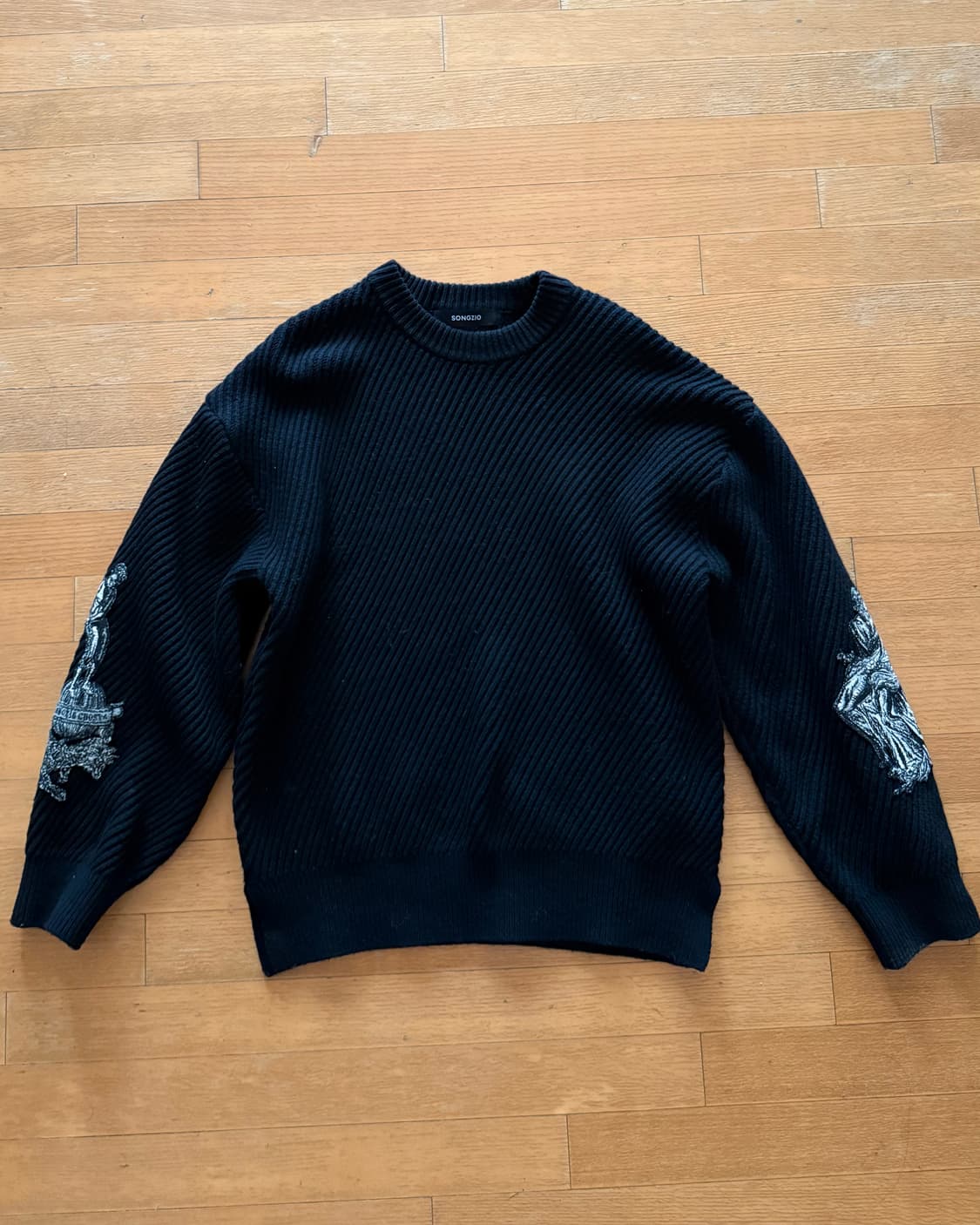 송지오옴므 니트 50사이즈 상품이미지1