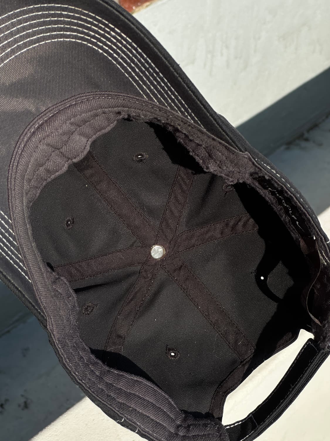 [F] 나이키 로고 스티치 디테일 블랙 볼캡 모자 상품이미지5