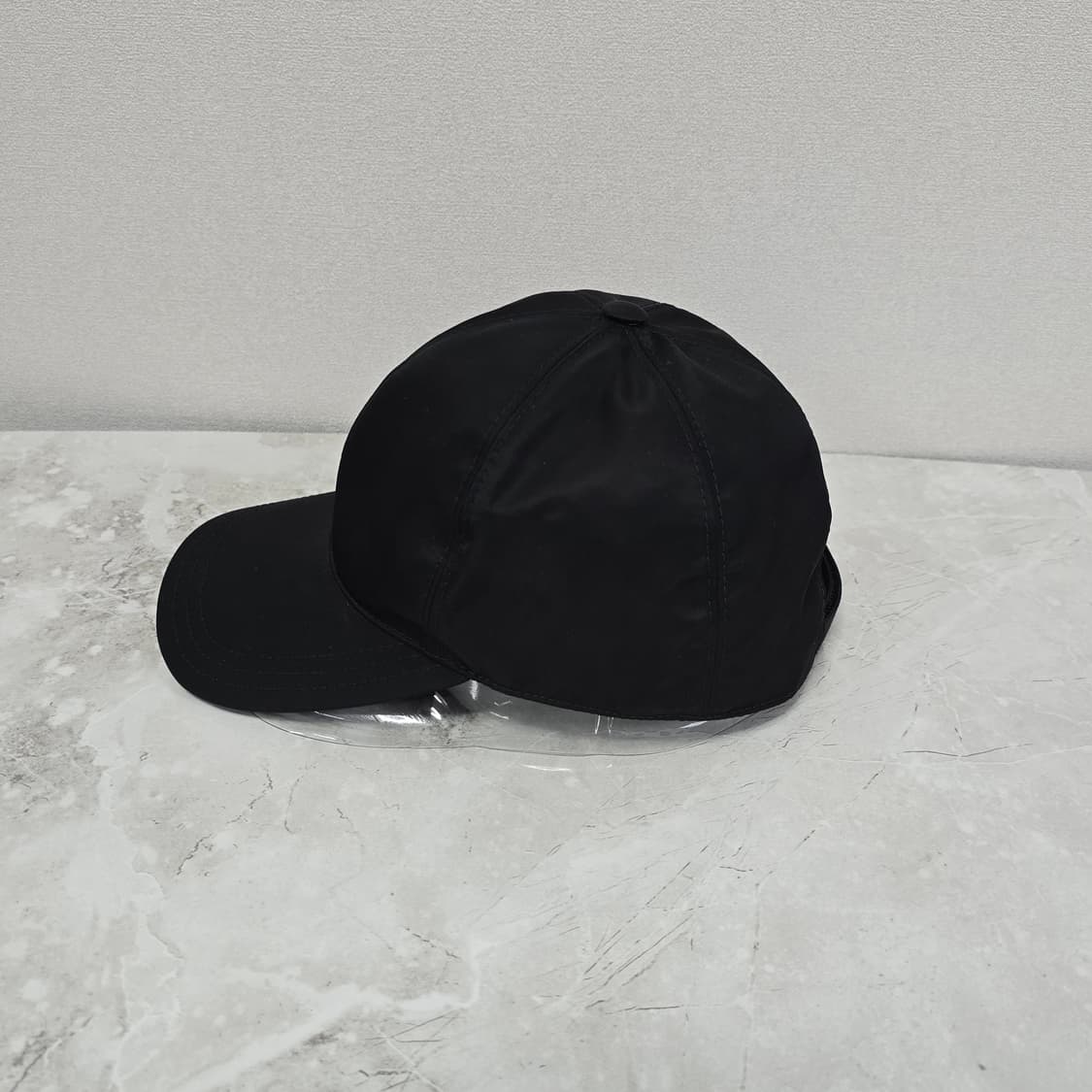 프라다 리나일론 볼캡 모자 L사이즈 판매 상품이미지3