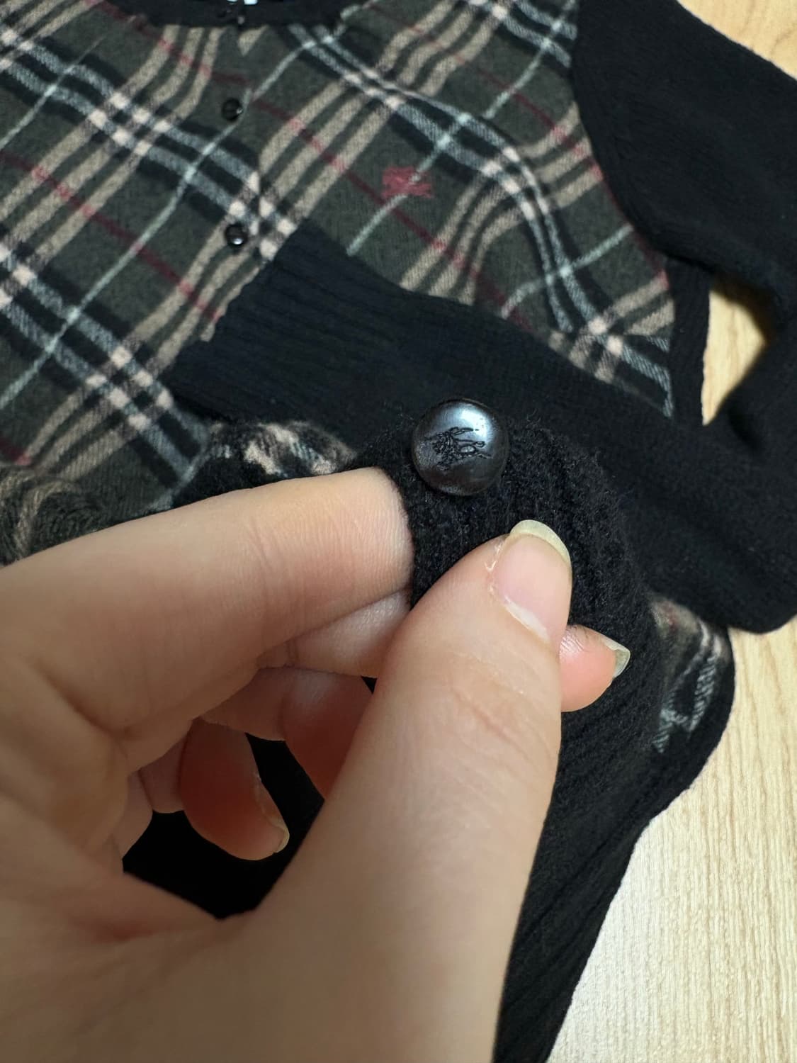 (정품) Burberry 버버리 블루 라벨 체크 니트 가디건 상품이미지10