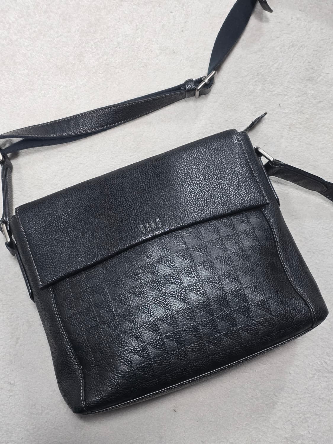 Daks 닥스 그리드패턴 블랙 크로스백 상품이미지1