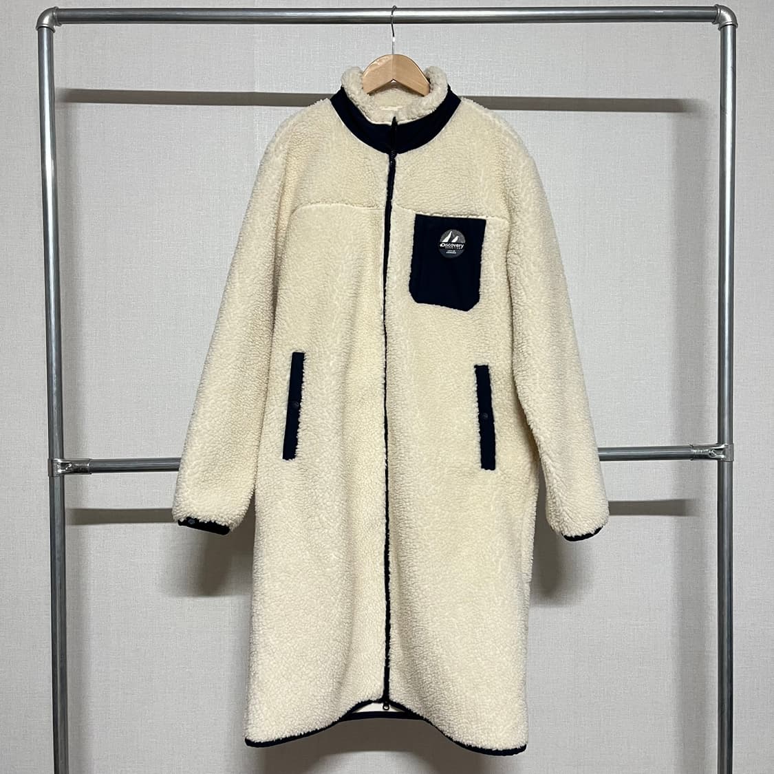 디스커버리 아이보리 뽀글이 롱 후리스 100 상품이미지1