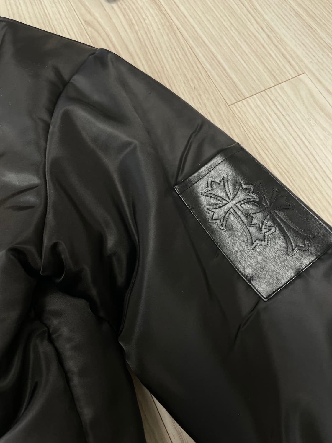 [새상품] 크롬하츠 나일론 푸퍼 패딩 상품이미지7