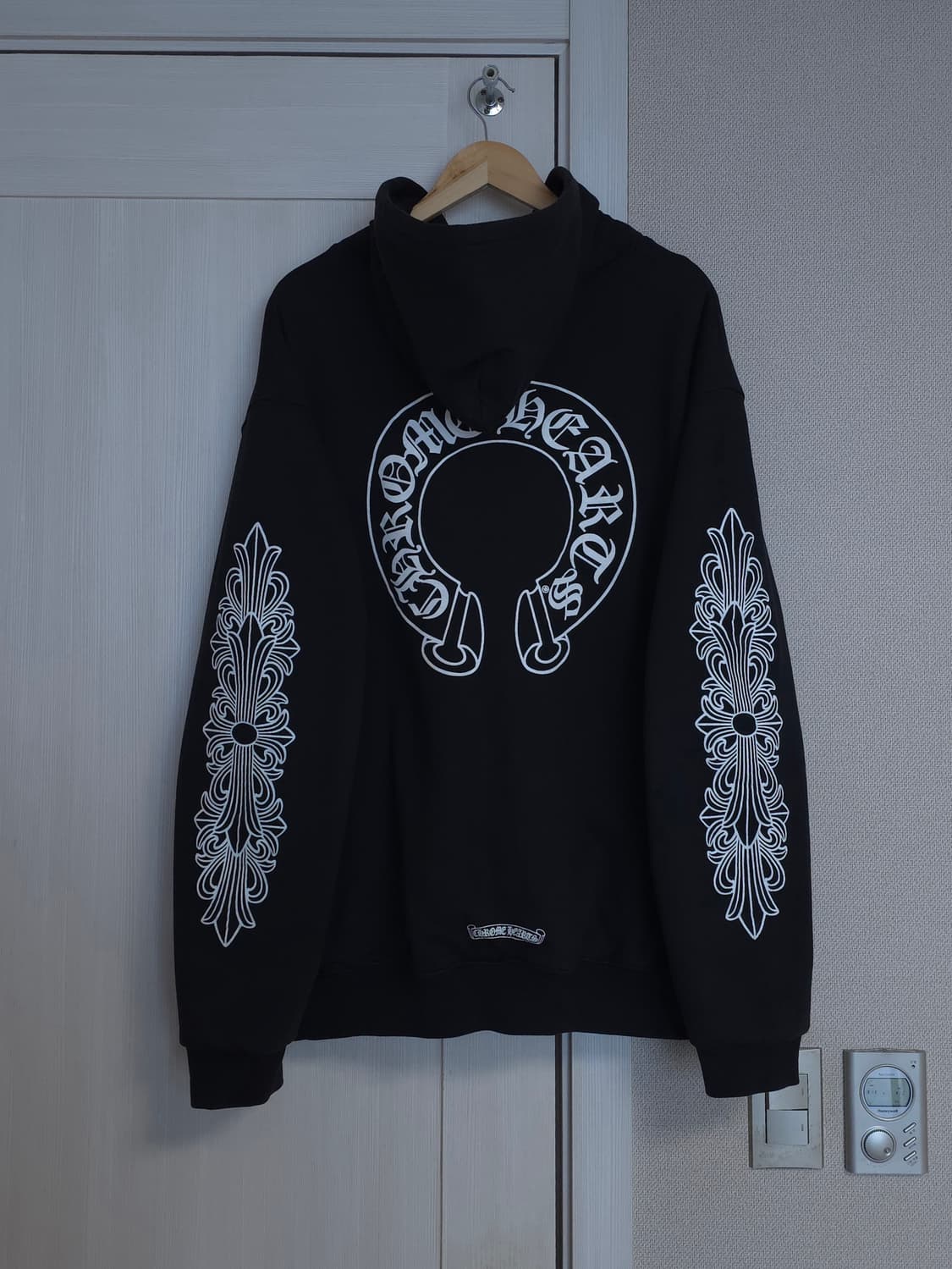 [XXL] 크롬하츠 홀스슈 플로랄 헤비웨이트 후드집업 블랙 상품이미지2