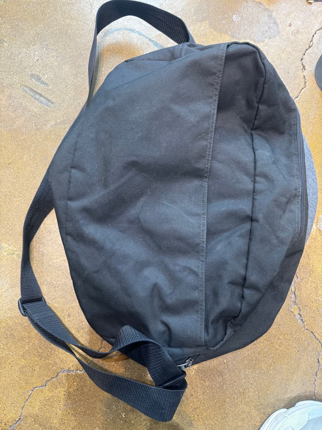 아디다스 검정색 더플백 상품이미지2