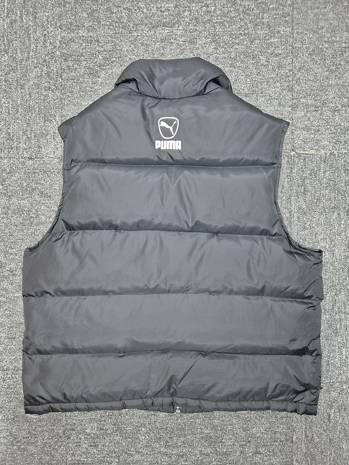 [100]<푸마>블랙 조끼패딩 상품이미지4