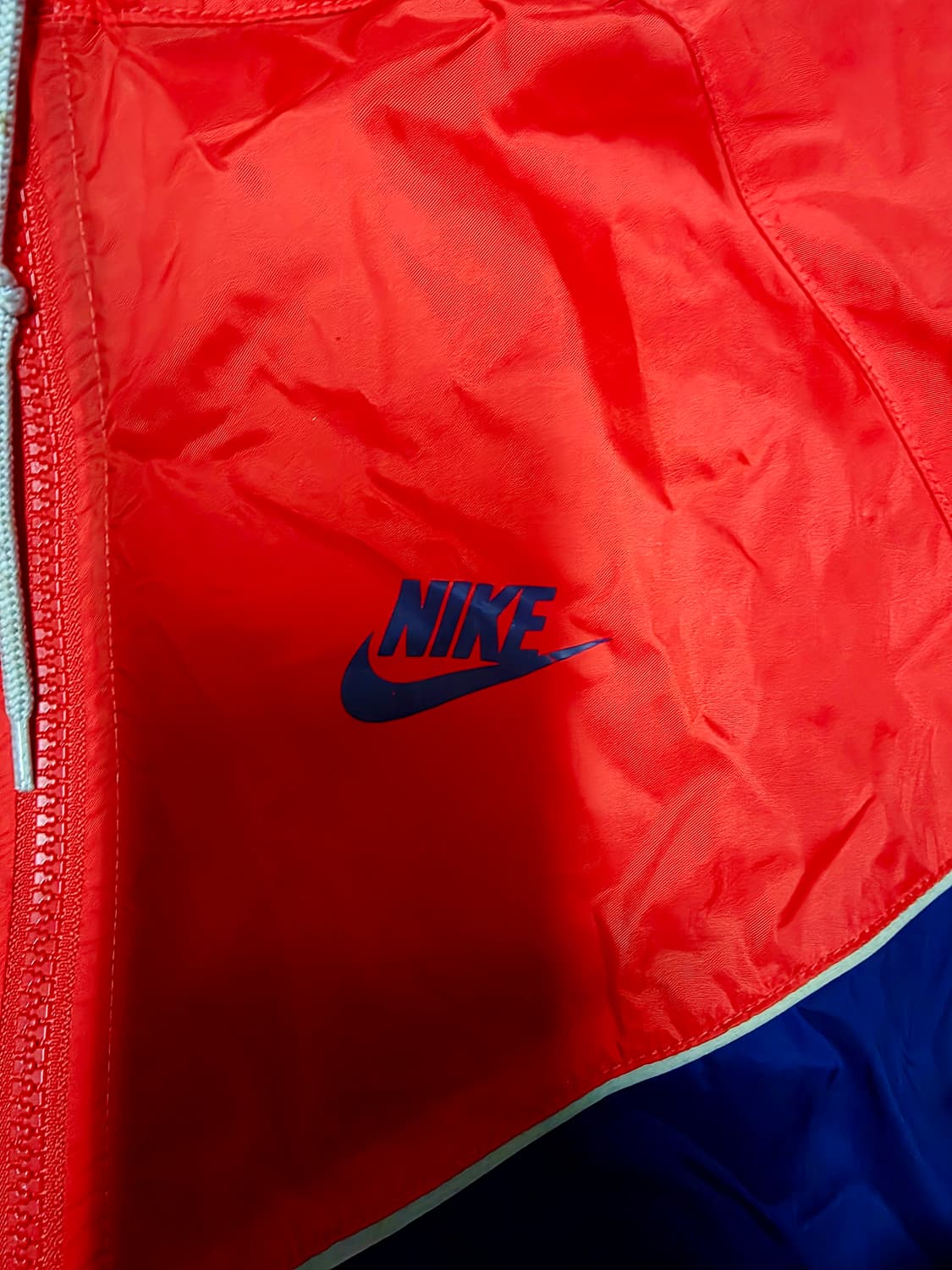 [나이키] Y2K 근본 네이비 레드 배색 윈드러너 후드 바람막이 100  상품이미지3