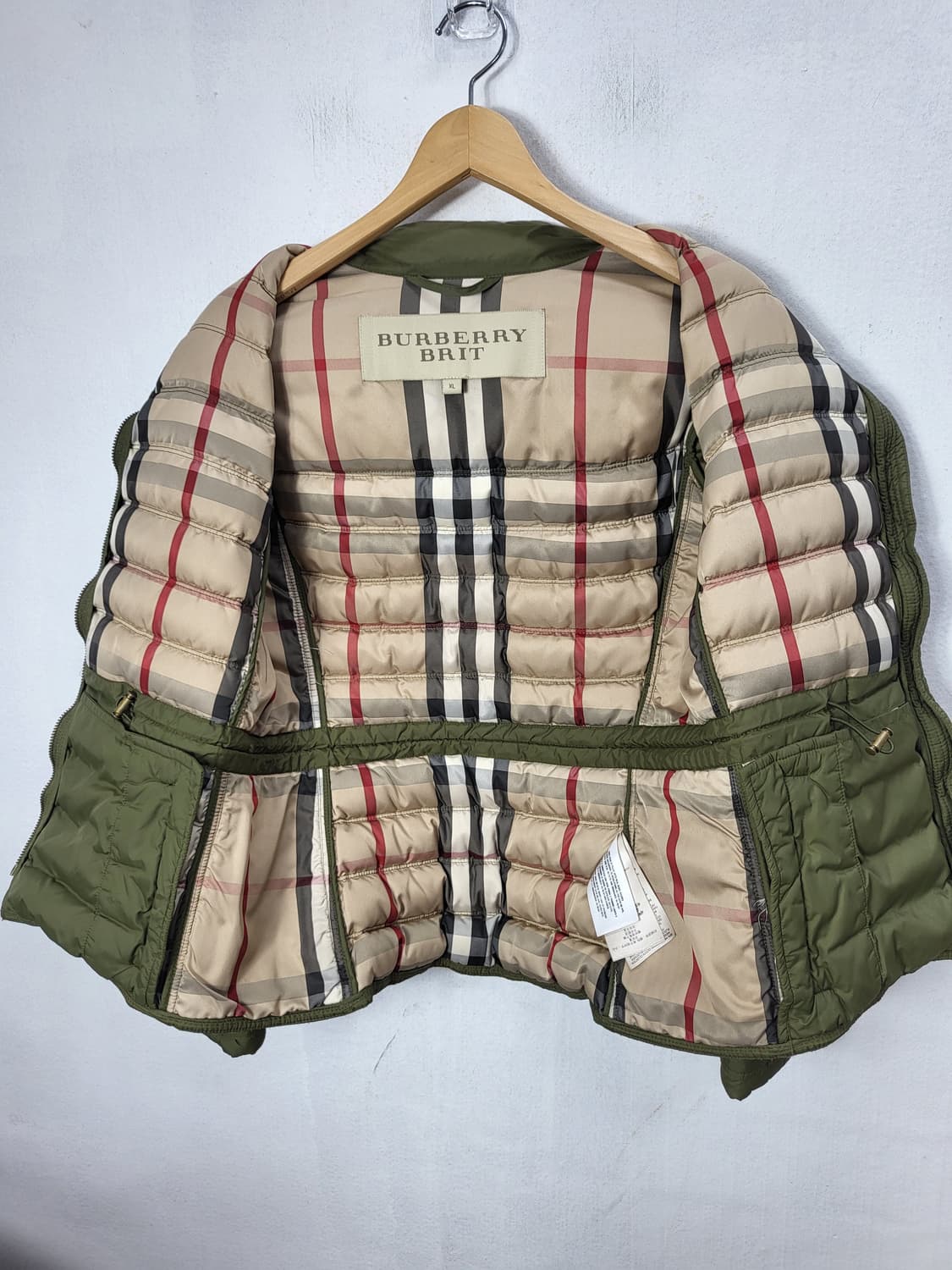 버버리 클래식 경량구스패딩 카키 90 S 상품이미지7