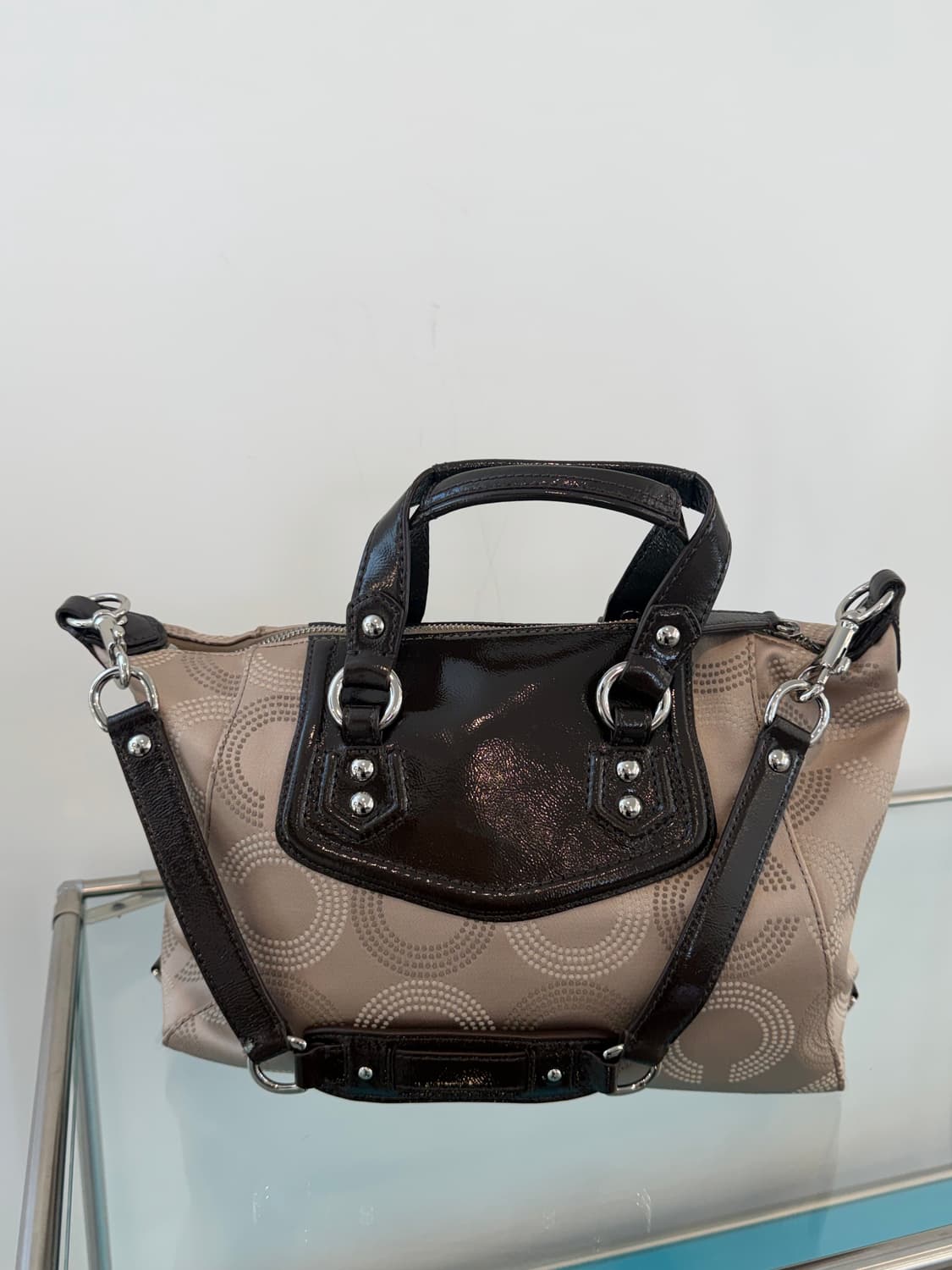 S급 Coach Ashley Dotted Op Art Satchel 상품이미지5