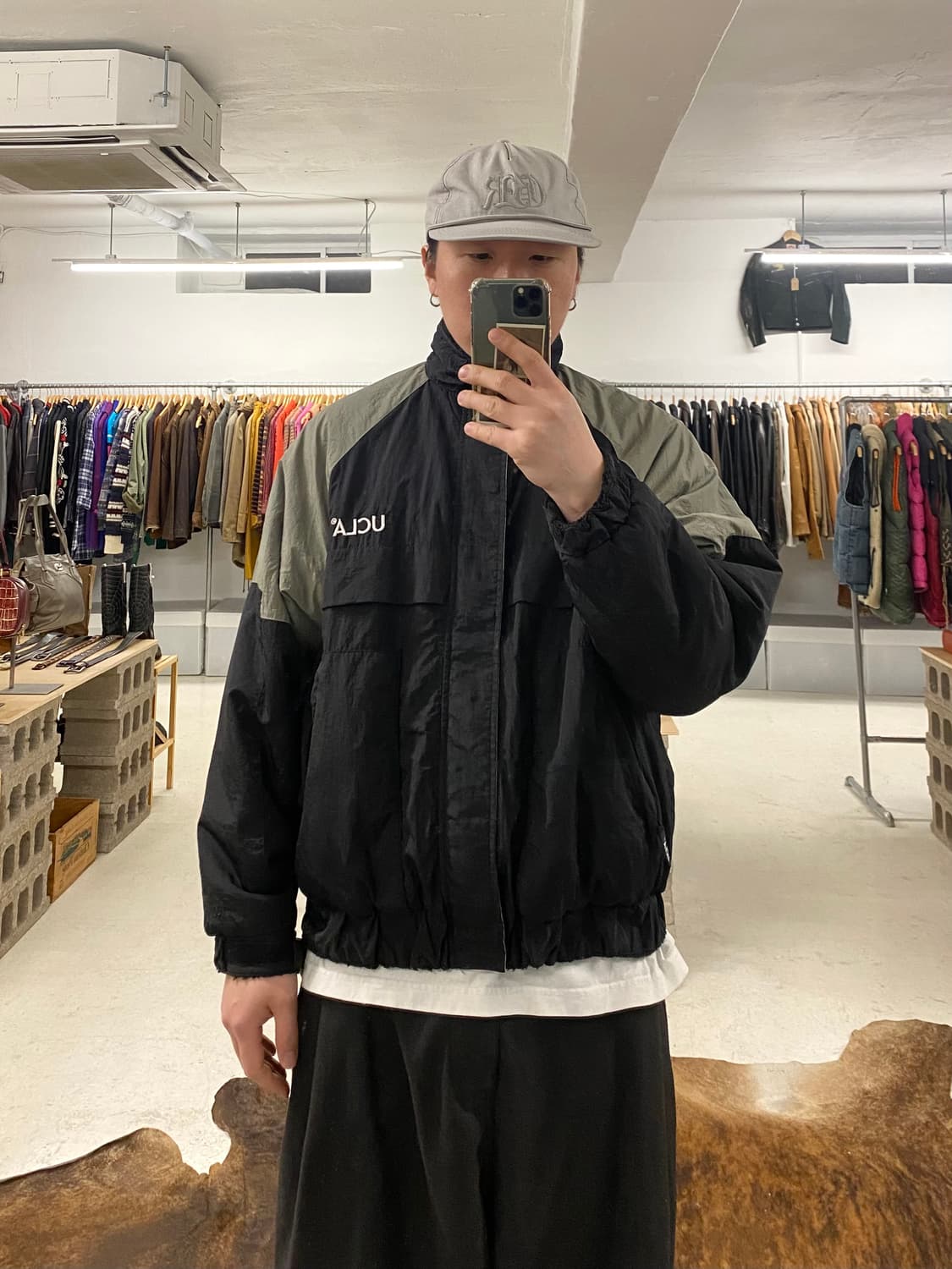 FREAK'S STORE x UCLA 100th reversible jk 상품이미지9