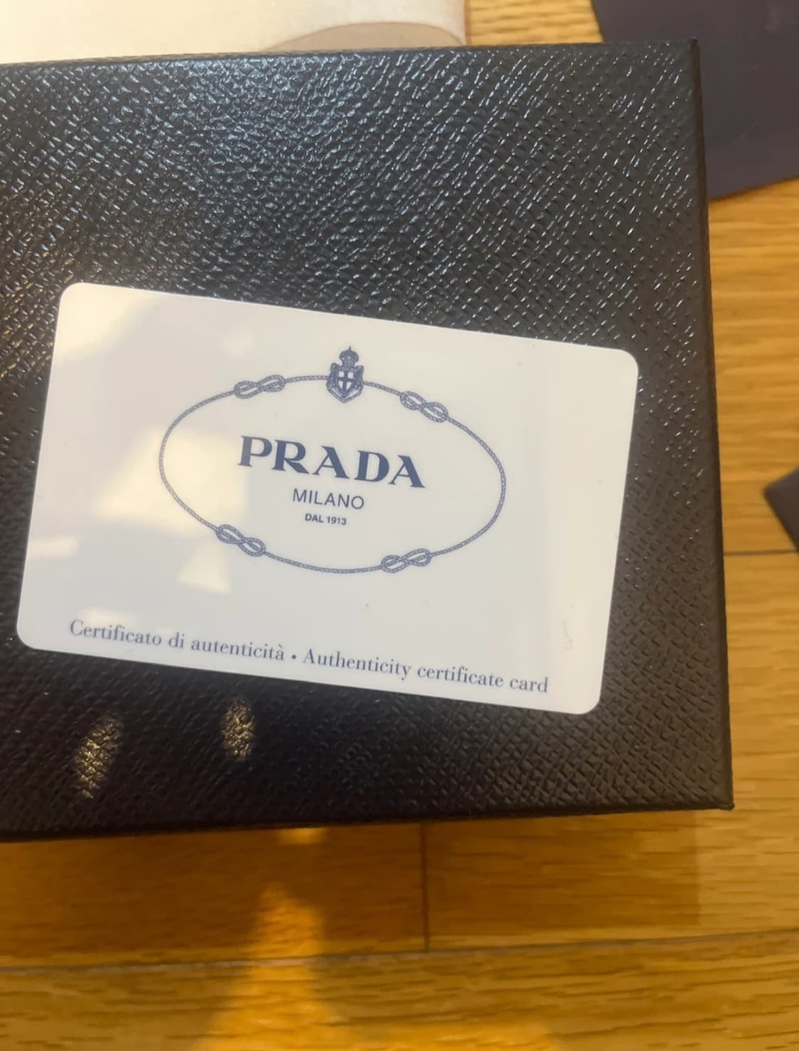 프라다 사피아노 남성 반지갑 오체아노 상품이미지2