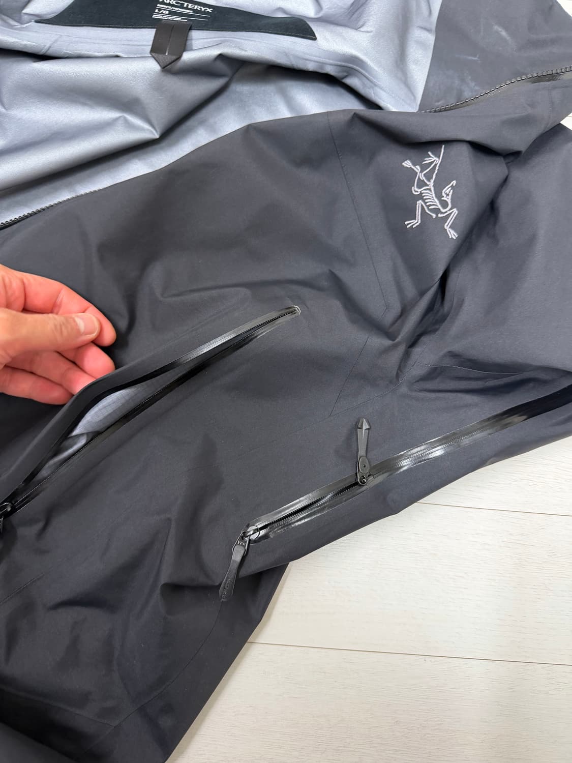 아크테릭스 베타 SL   L 사이즈 블랙  일반 베타 아니구 옆구리 심실 상품이미지8