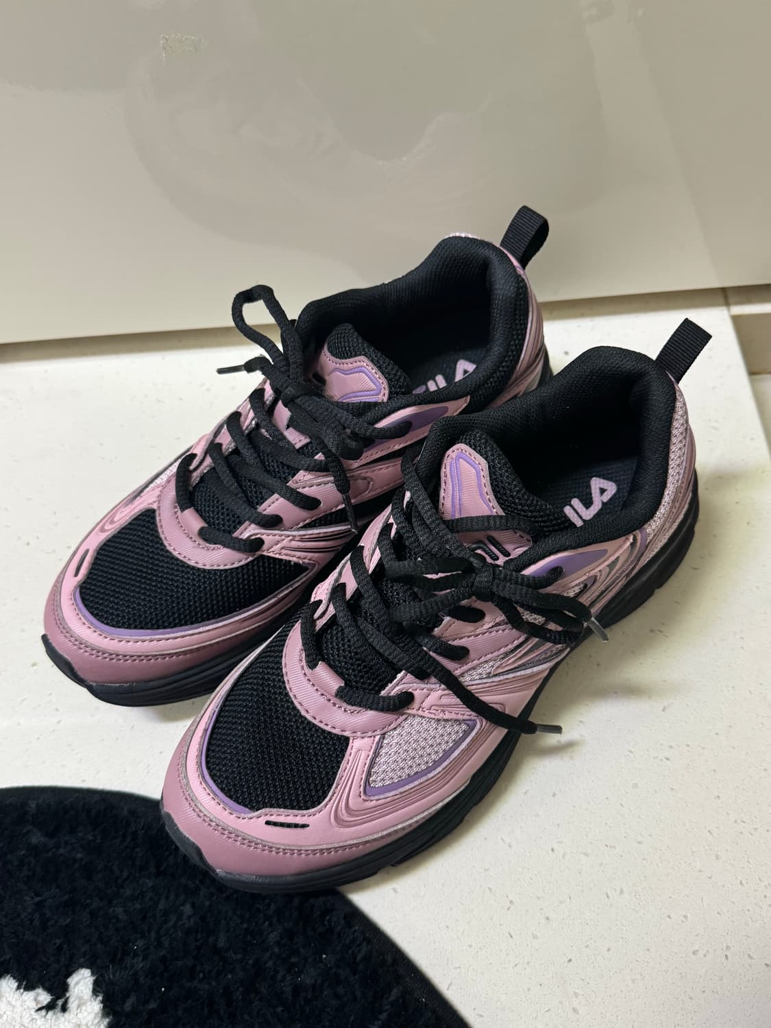 휠라 인터런 2.0 핑크 235 상품이미지1