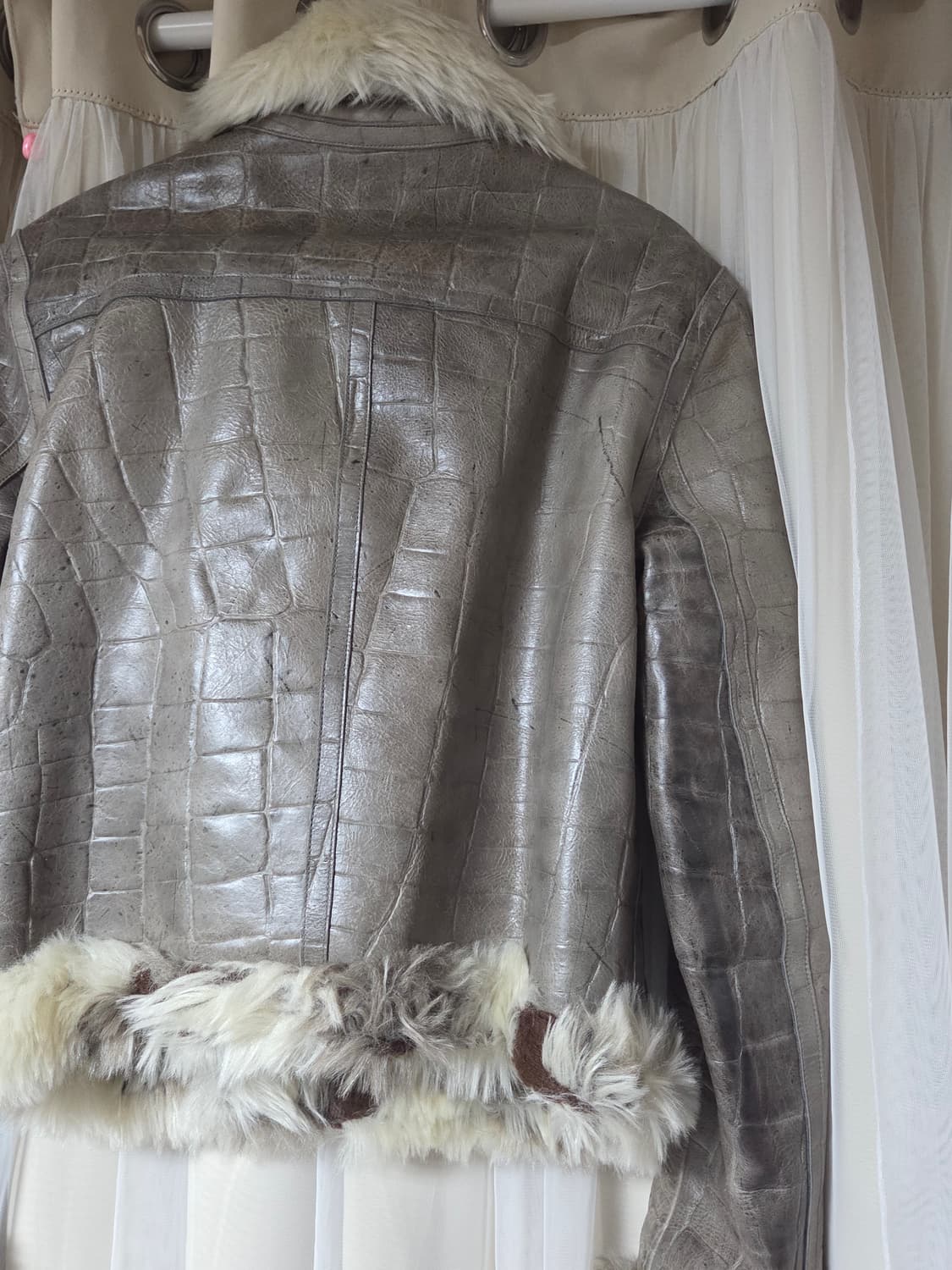 [M] 산쿠안즈 Sankuanz 파이톤 무스탕 퍼 자켓 상품이미지7