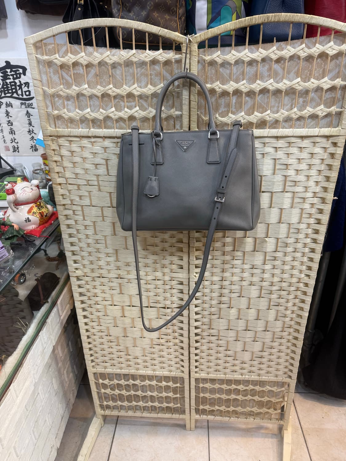 정품 프라다 사피아노 캘러리아 럭스 2way백 팝니다 상품이미지1