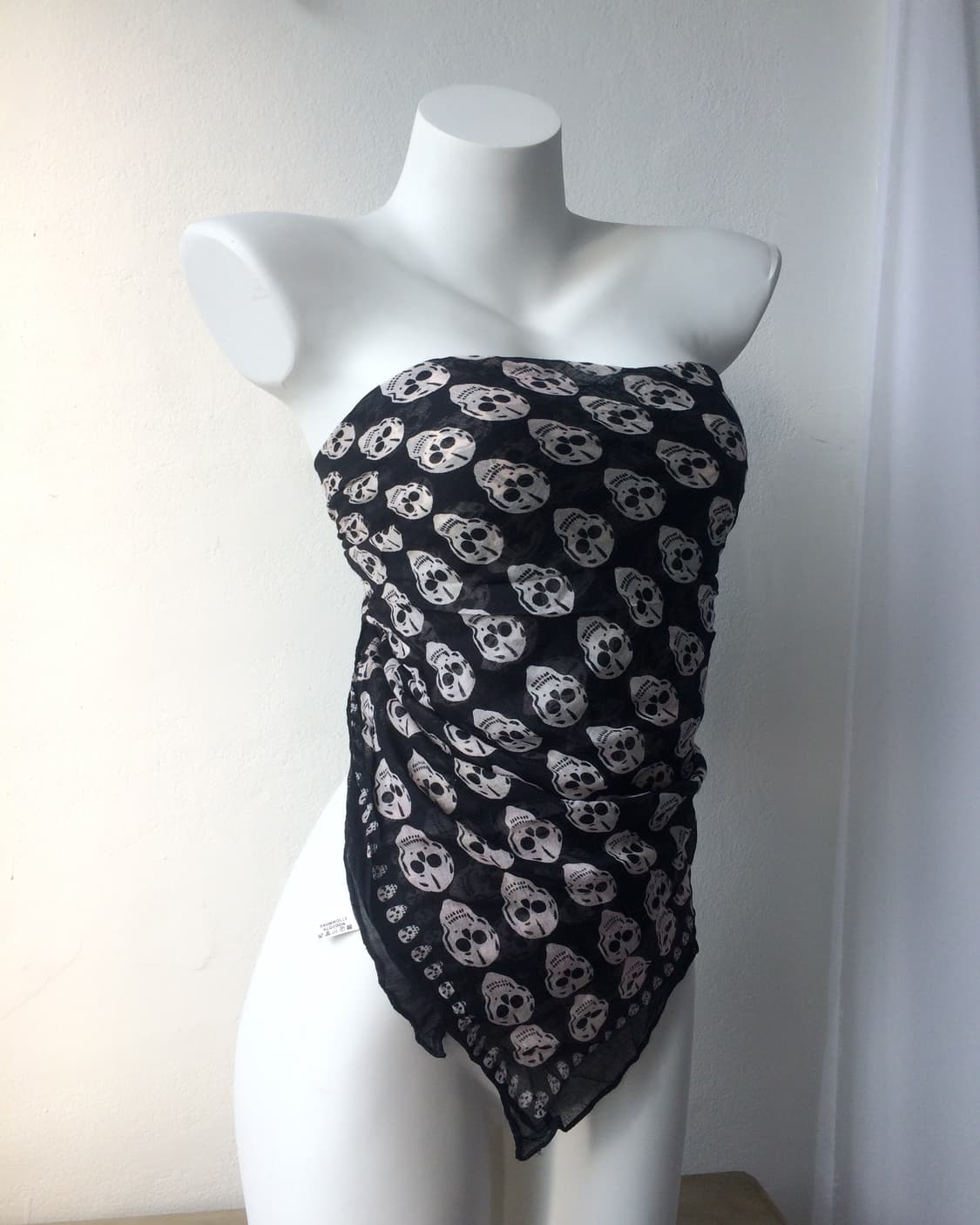 skull pattern scarf 상품이미지1