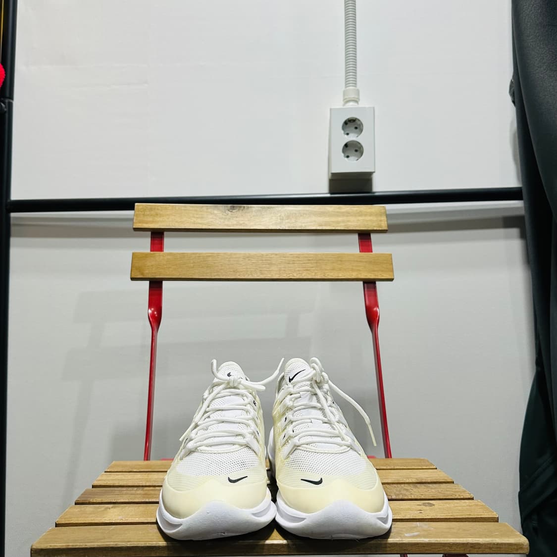 245) 나이키 운동화 여성 여자 신발 에어맥스 엑시드 상품이미지2