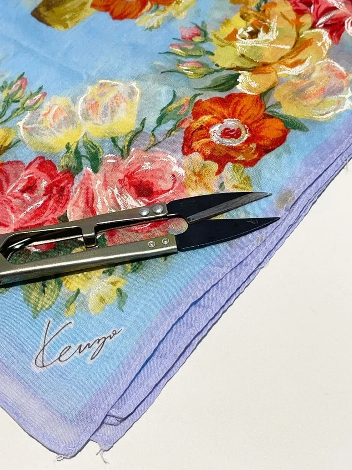 겐조 00s 재팬 플라워 패턴 쁘띠 손수건 A1466 상품이미지5