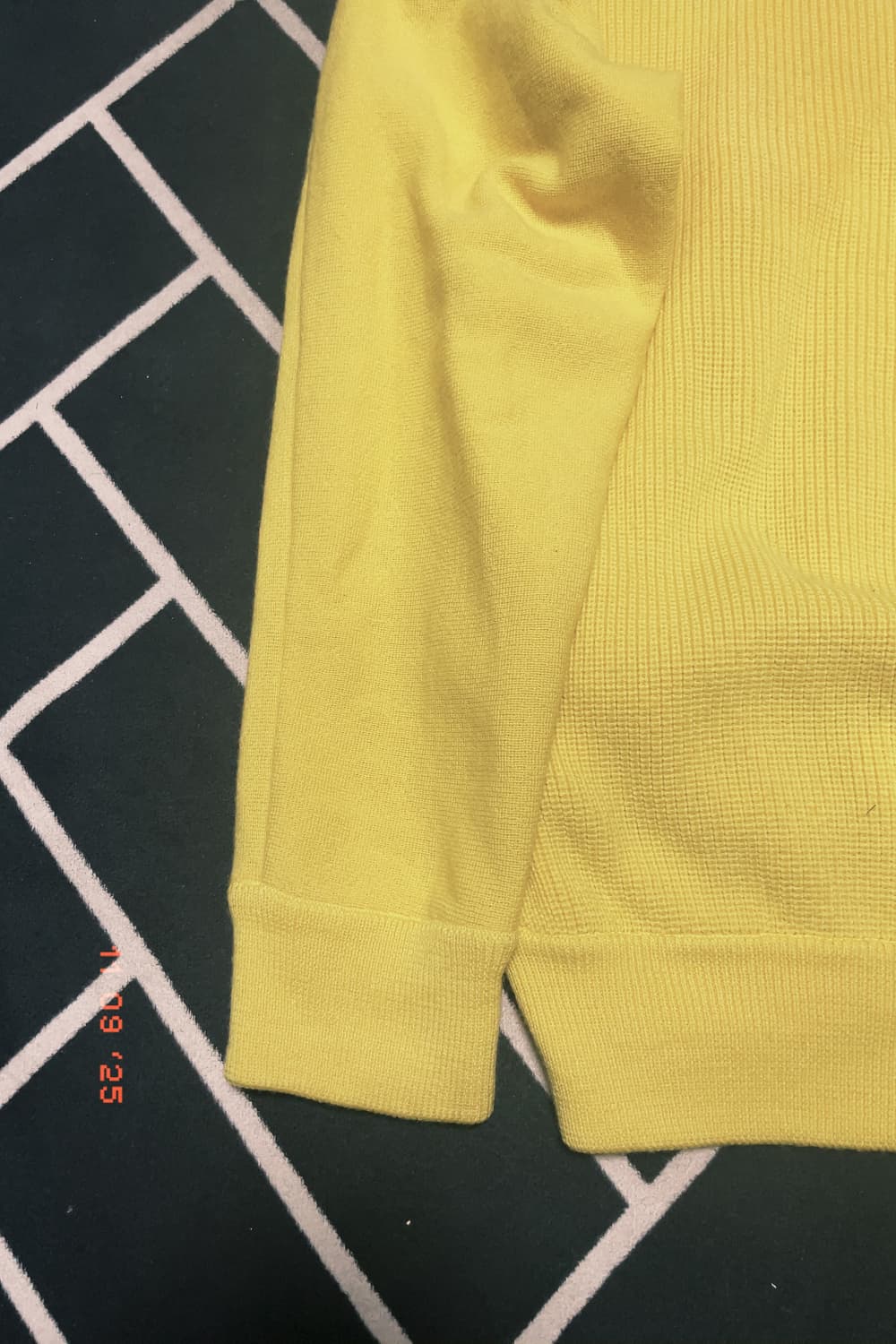 (횡재가)우영미 솔리드옴므 오버핏 니트/몽클레어 스톤 발망 프라다 구찌  상품이미지2