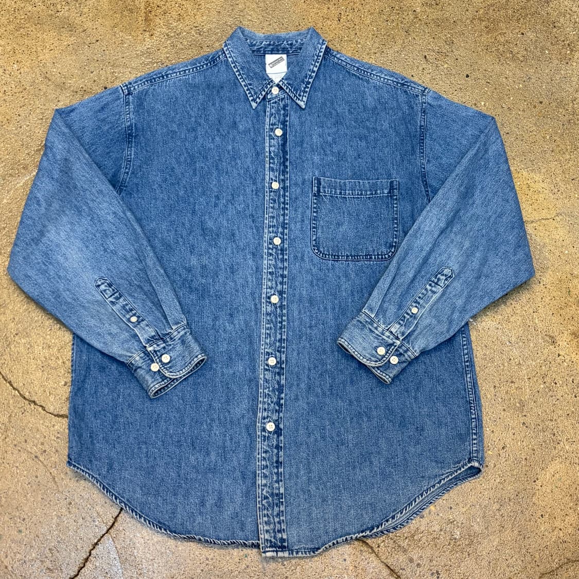 90s 미국 빈티지 루니툰즈 워너브라더스 연청 청남방 데님셔츠 상품이미지5