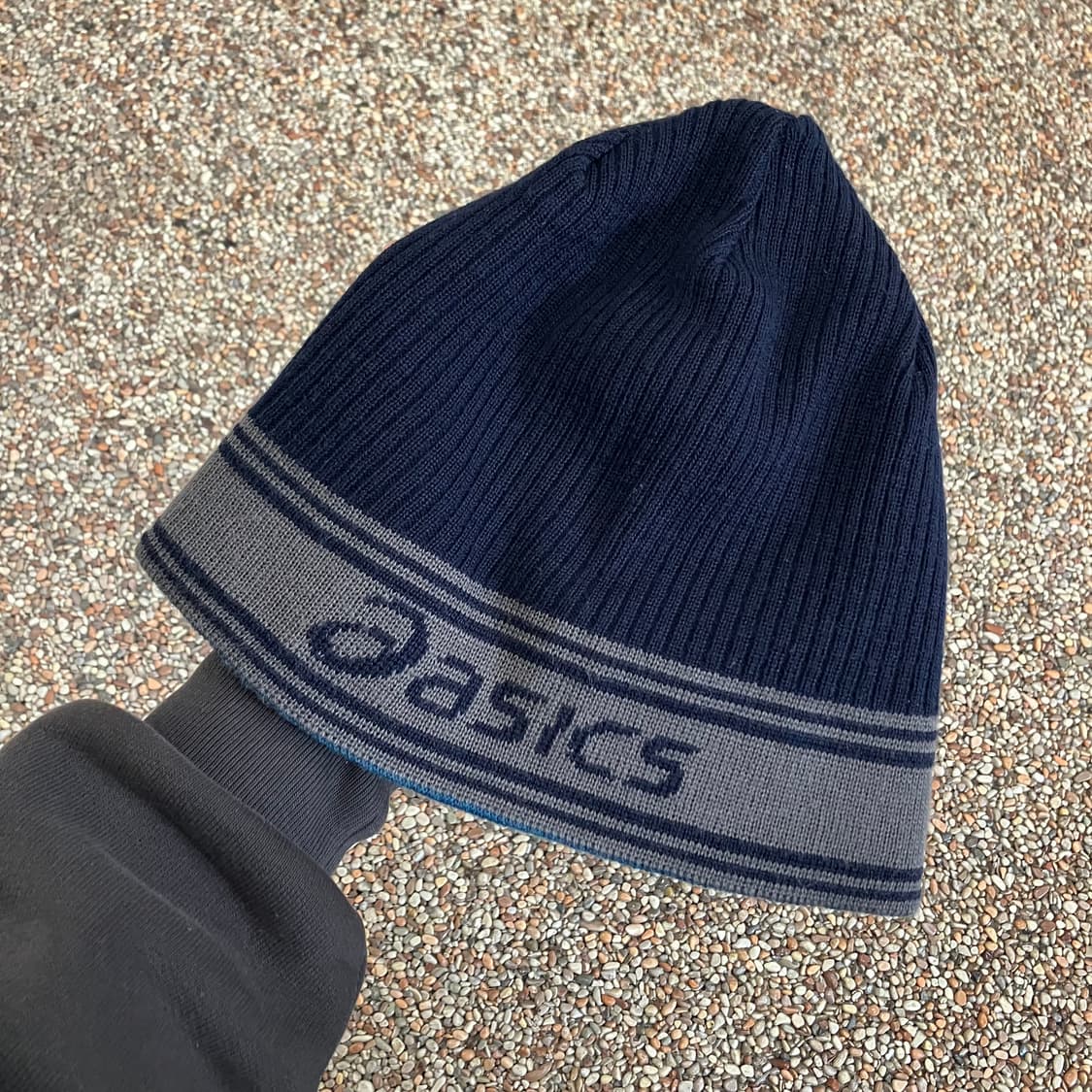 171 아식스 스트라이프 양면 비니 상품이미지2