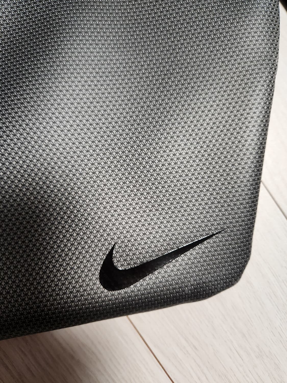 나이키 프로필 윈터 라이즈 아이템 크로스백 CU1497-073

캐주얼가 상품이미지4