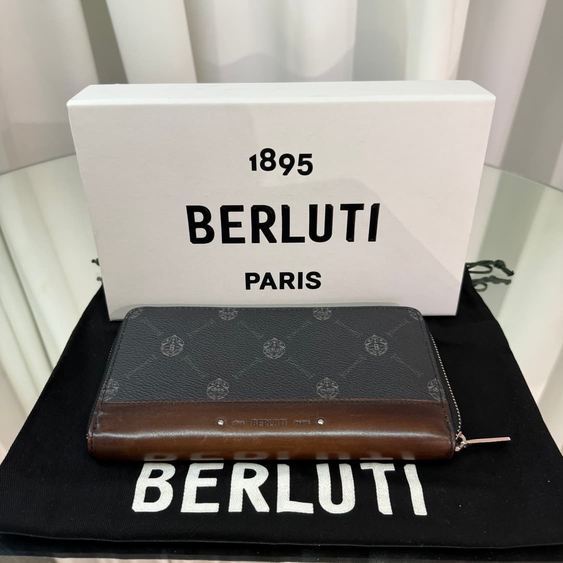 벨루티 시그니처 캔버스 앤 레더 지퍼 장지갑  상품이미지6