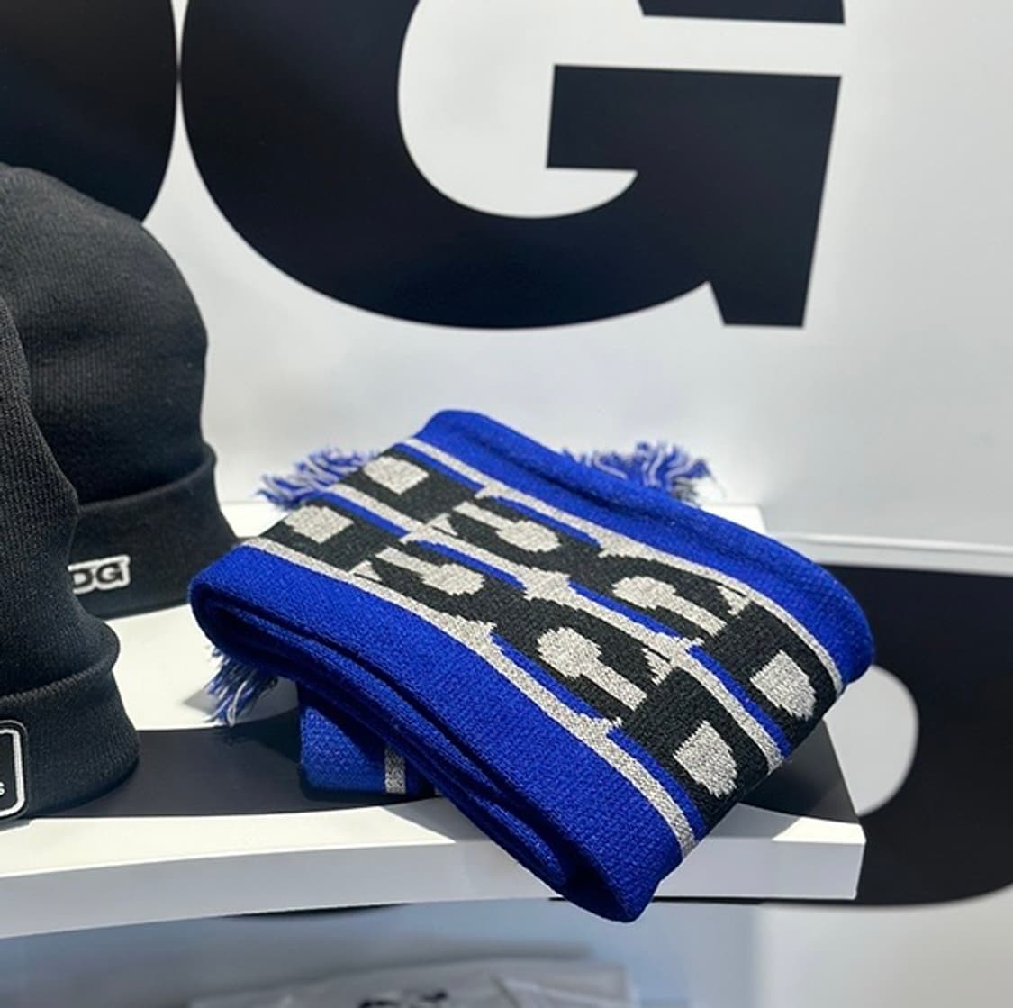 cdg 머플러 상품이미지1