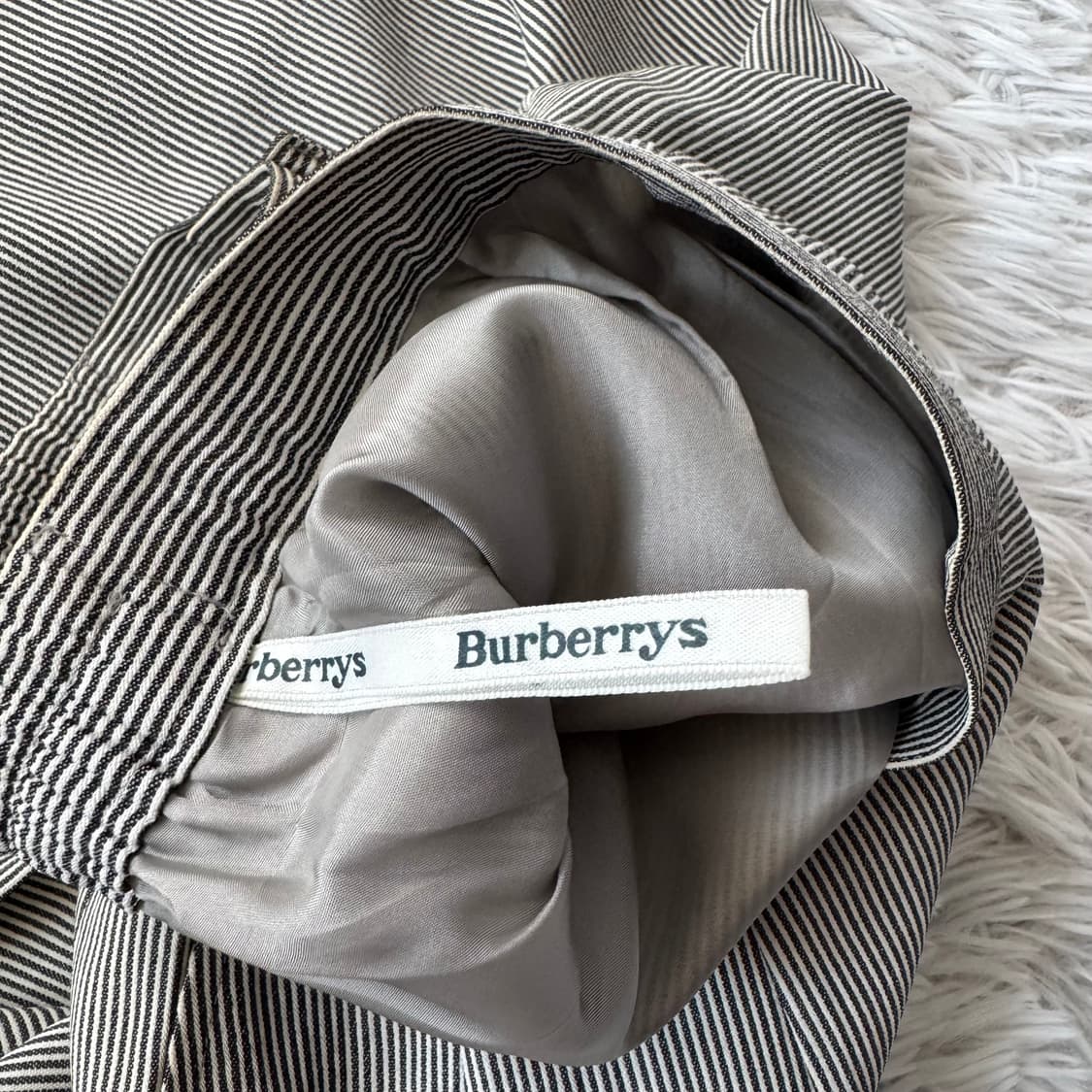 BURBERRYS 일본빈티지 미디 치마 버버리 빈티지치마 버버리즈 38 상품이미지5