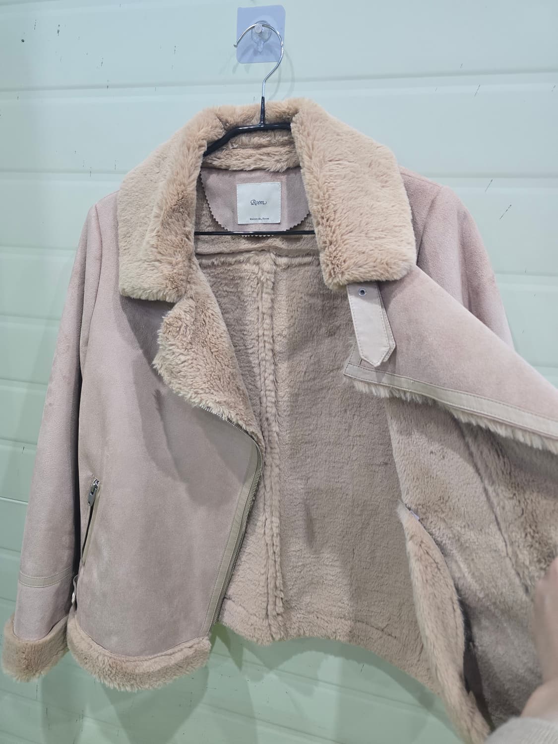 Roem 뽀글이 무스탕 아이보리 상품이미지7