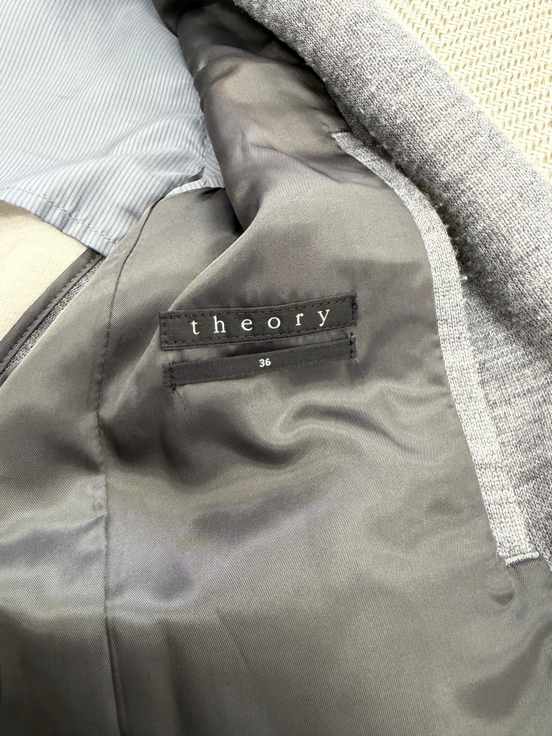 매장판정품) 띠어리 여성 면재질 블레이저 자켓 36 상품이미지7