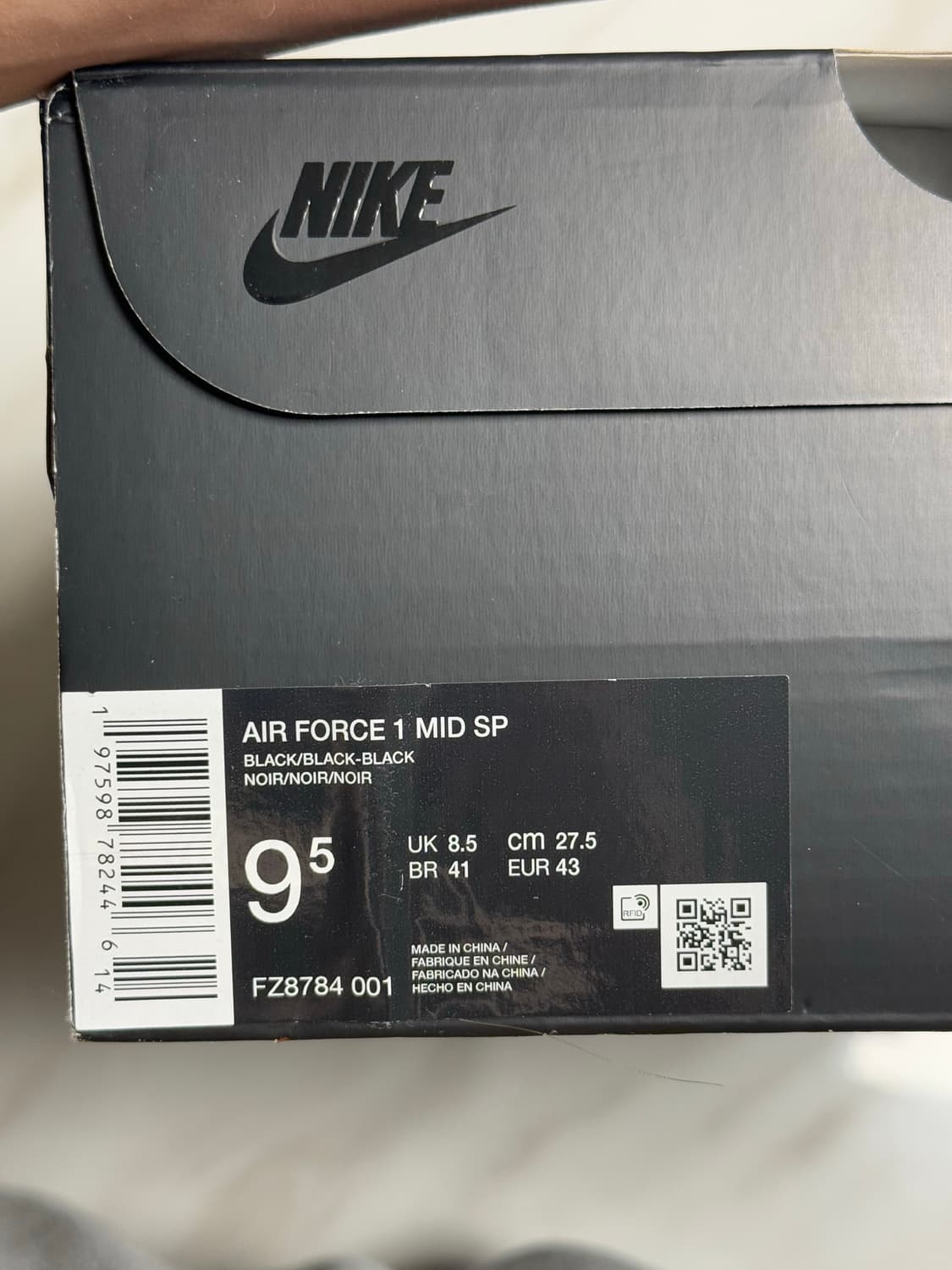 (새상품) 슈프림 나이키 에어포스1 미드 블랙 풀박스 상품이미지5