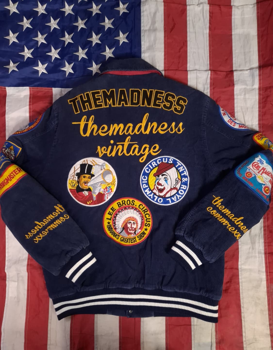 오리지날 더매드니스 코듀로이 와펜 바시티자켓 상품이미지1