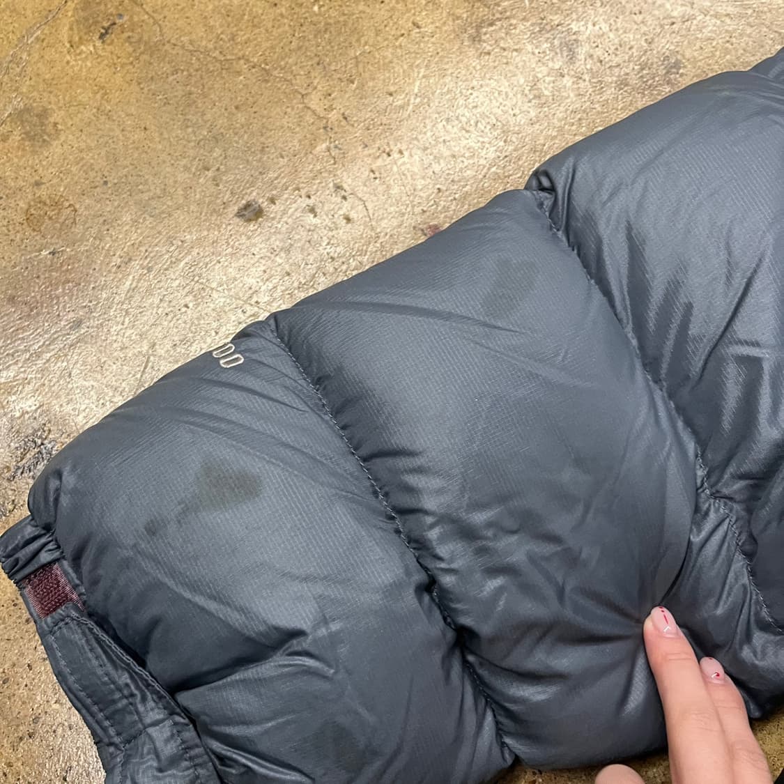 노스페이스 그레이 눕시 패딩 상품이미지9